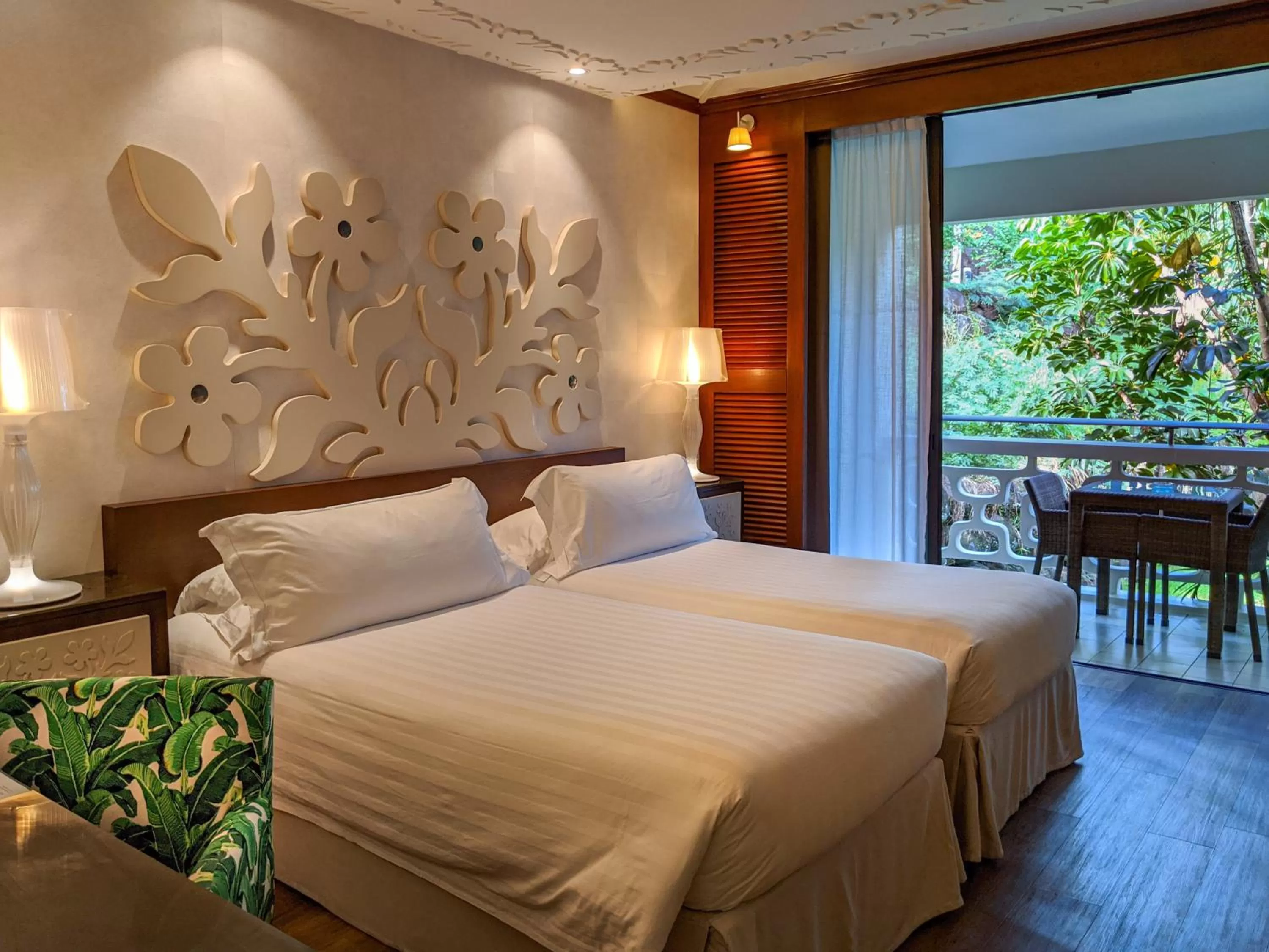 Photo of the whole room, Bed in InterContinental Tahiti Resort & Spa by IHG