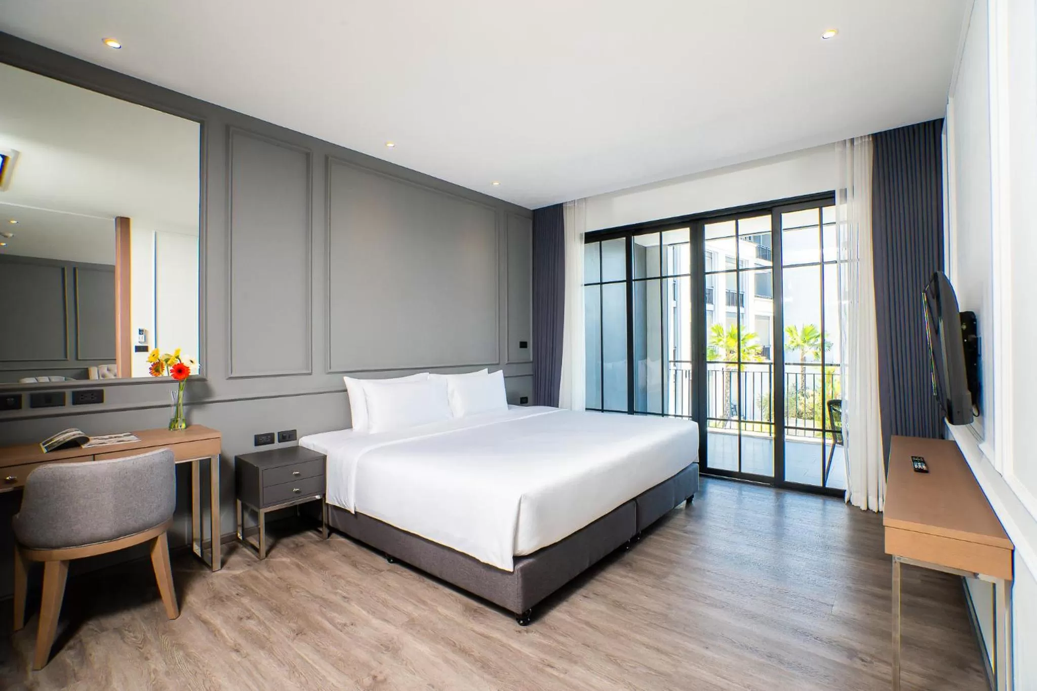 Bed in One Patio Hotel Pattaya - SHA Extra Plus