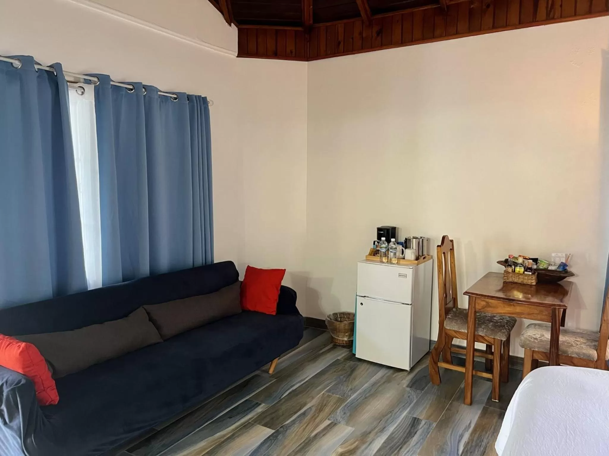 Seating area in Blue Skies Beach Resort