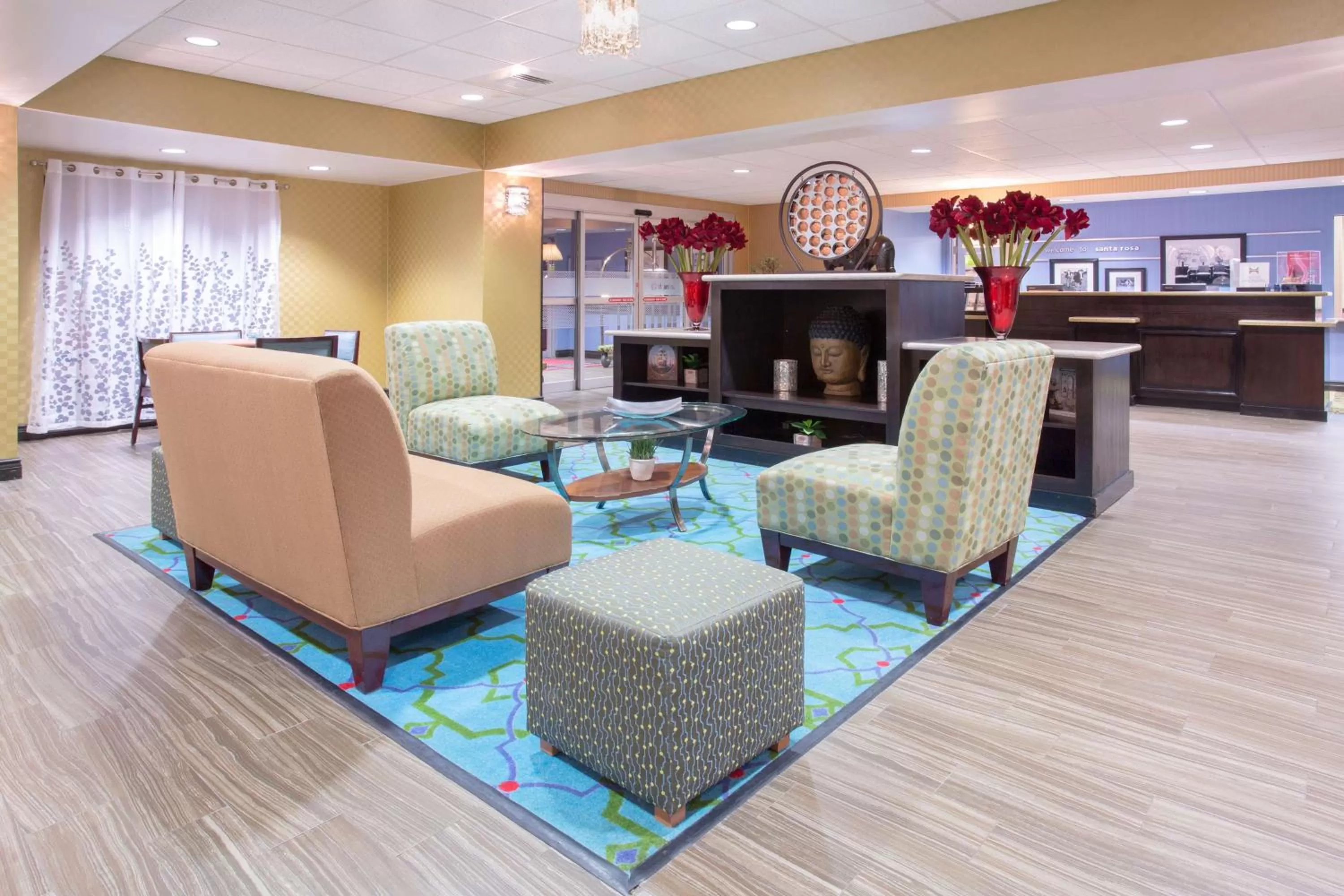 Lobby or reception in Hampton Inn Santa Rosa