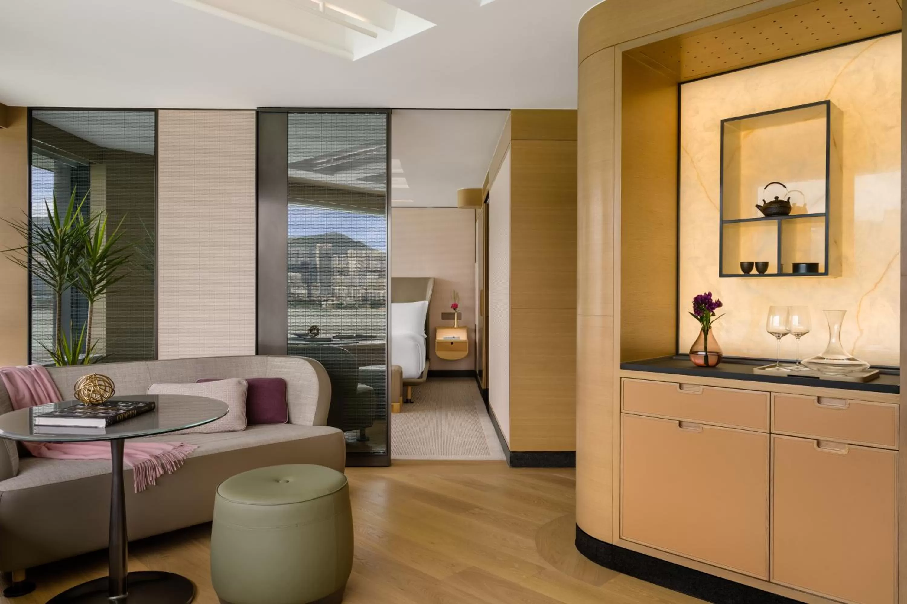 Living room in Regent Hong Kong