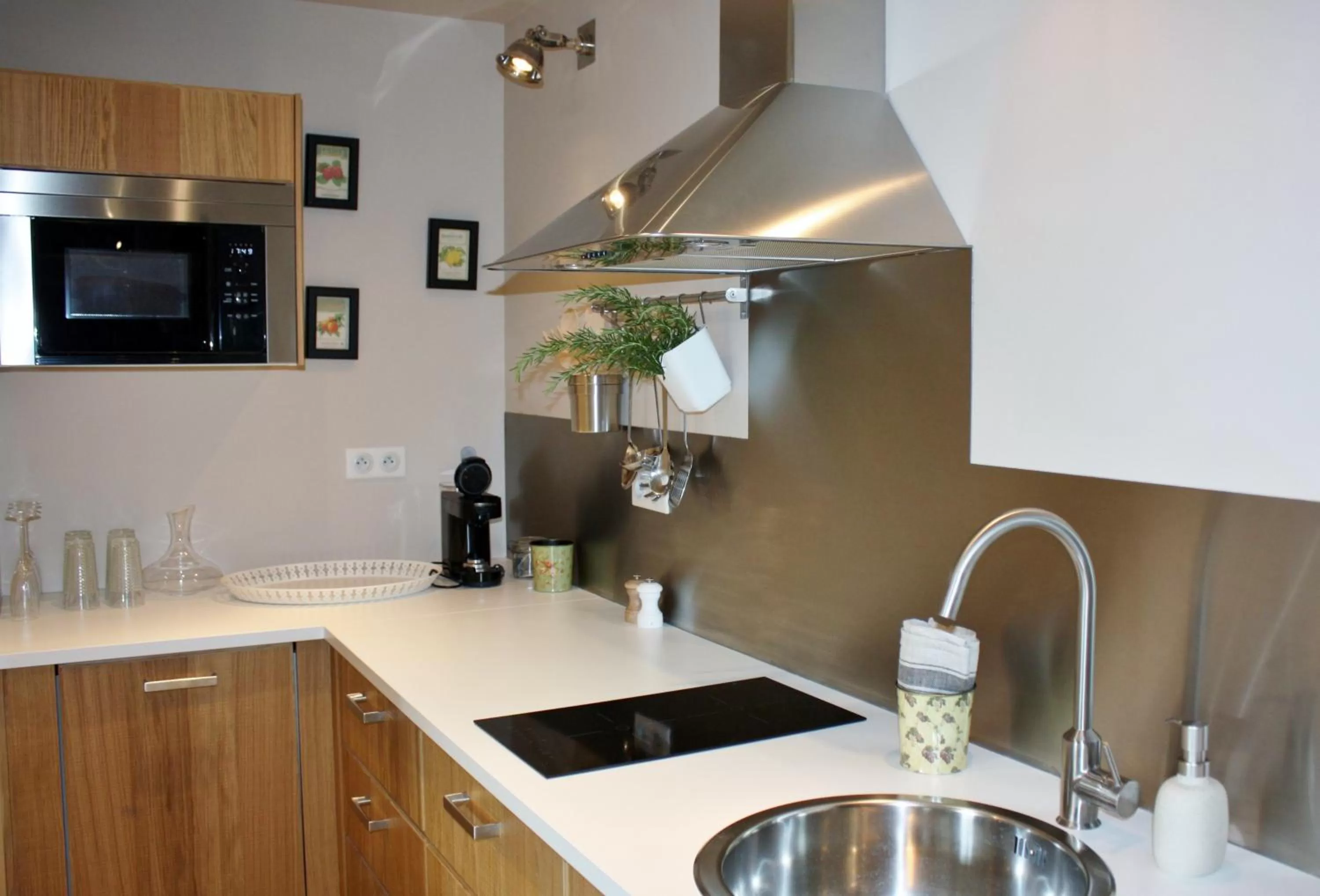 Kitchen or kitchenette in Le Comptoir du Voyageur