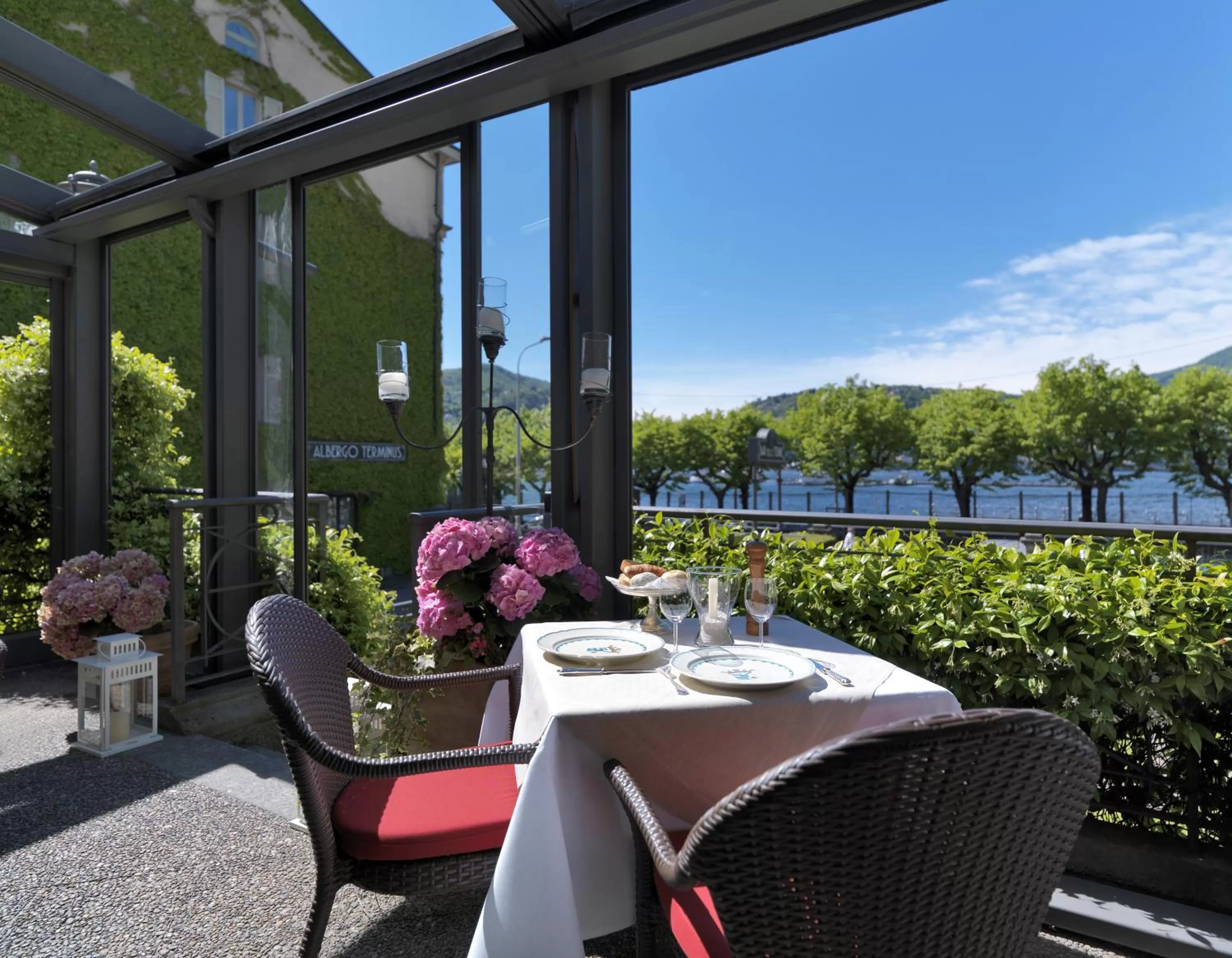 Restaurant/places to eat in Albergo Terminus