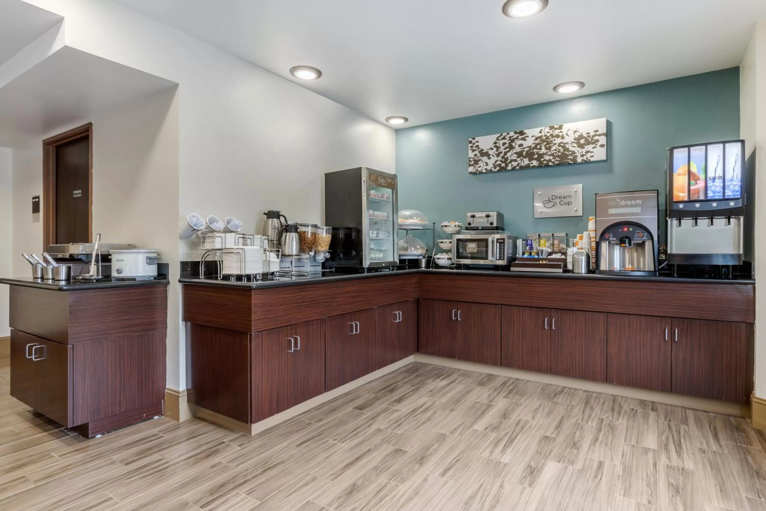 Breakfast in Sleep Inn & Suites