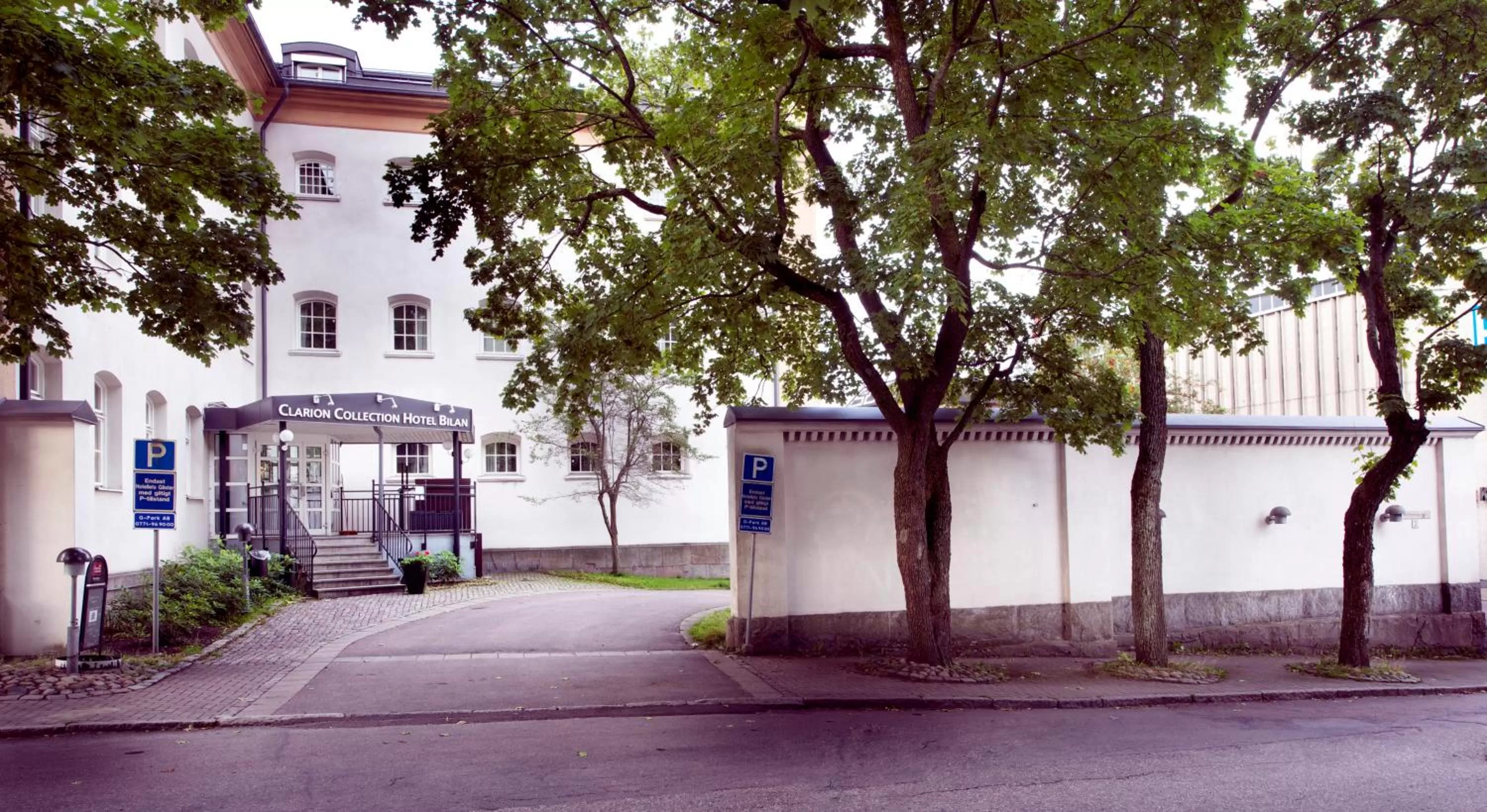 Facade/entrance in Home Hotel Bilan