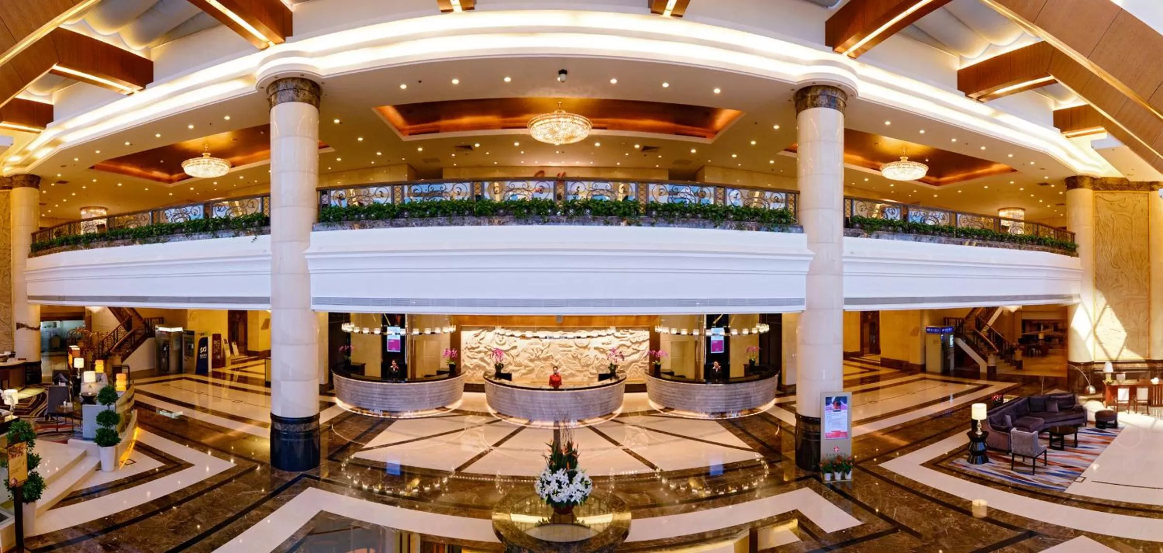 Lobby or reception in Ramada Plaza Shanghai Pudong Airport - 3 mins to PVG depature floor & check entrance with hotel shuttle