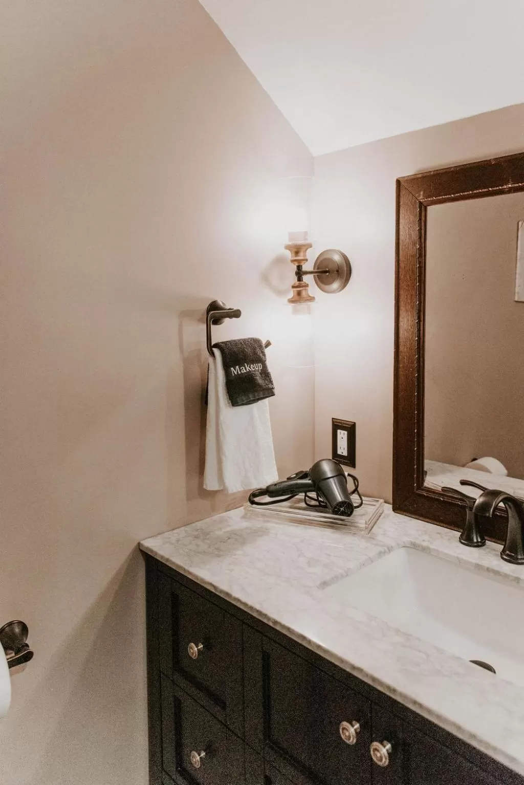 Bathroom in Georges on York B&B