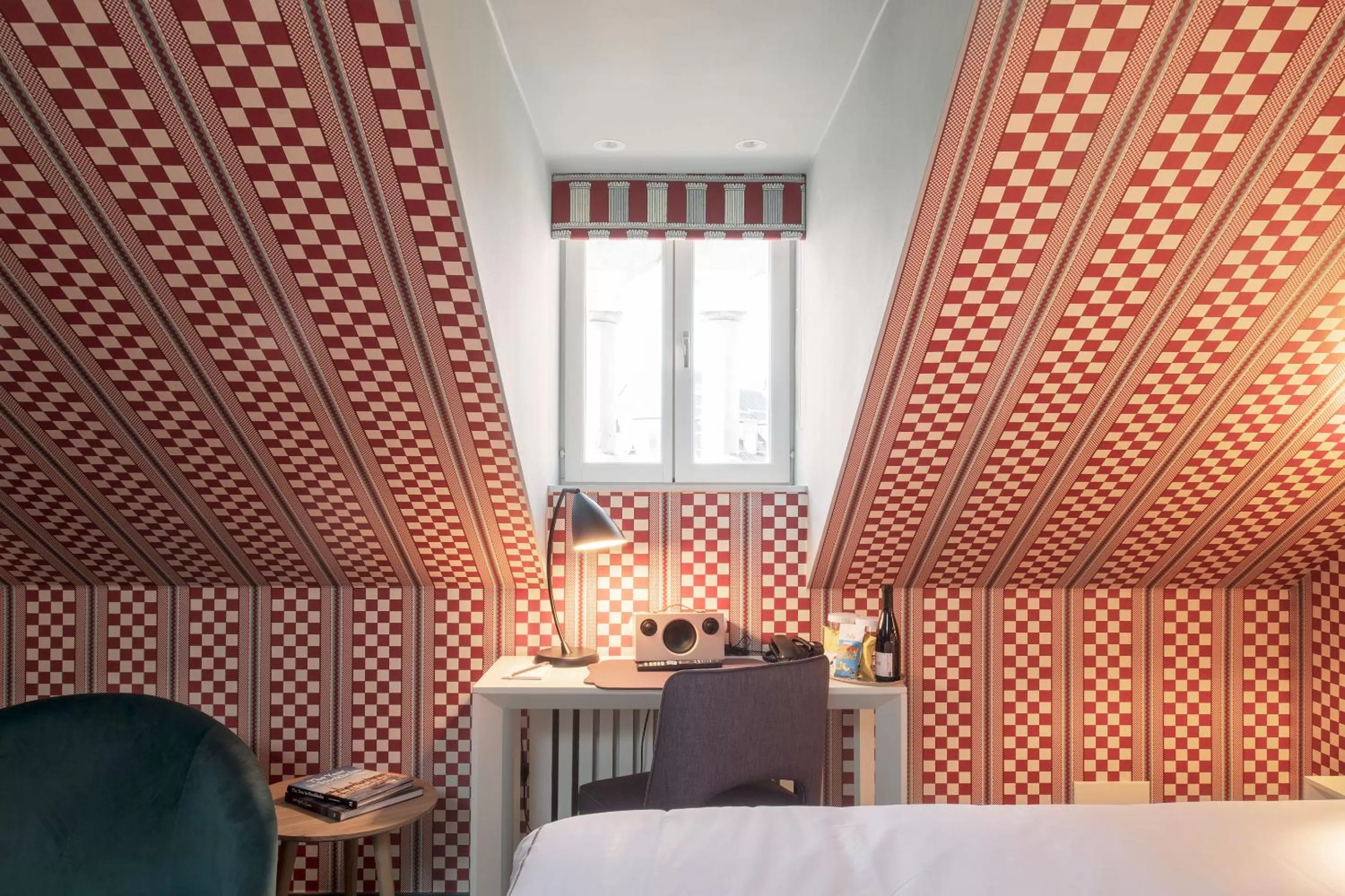 Seating area in The Sparrow Hotel