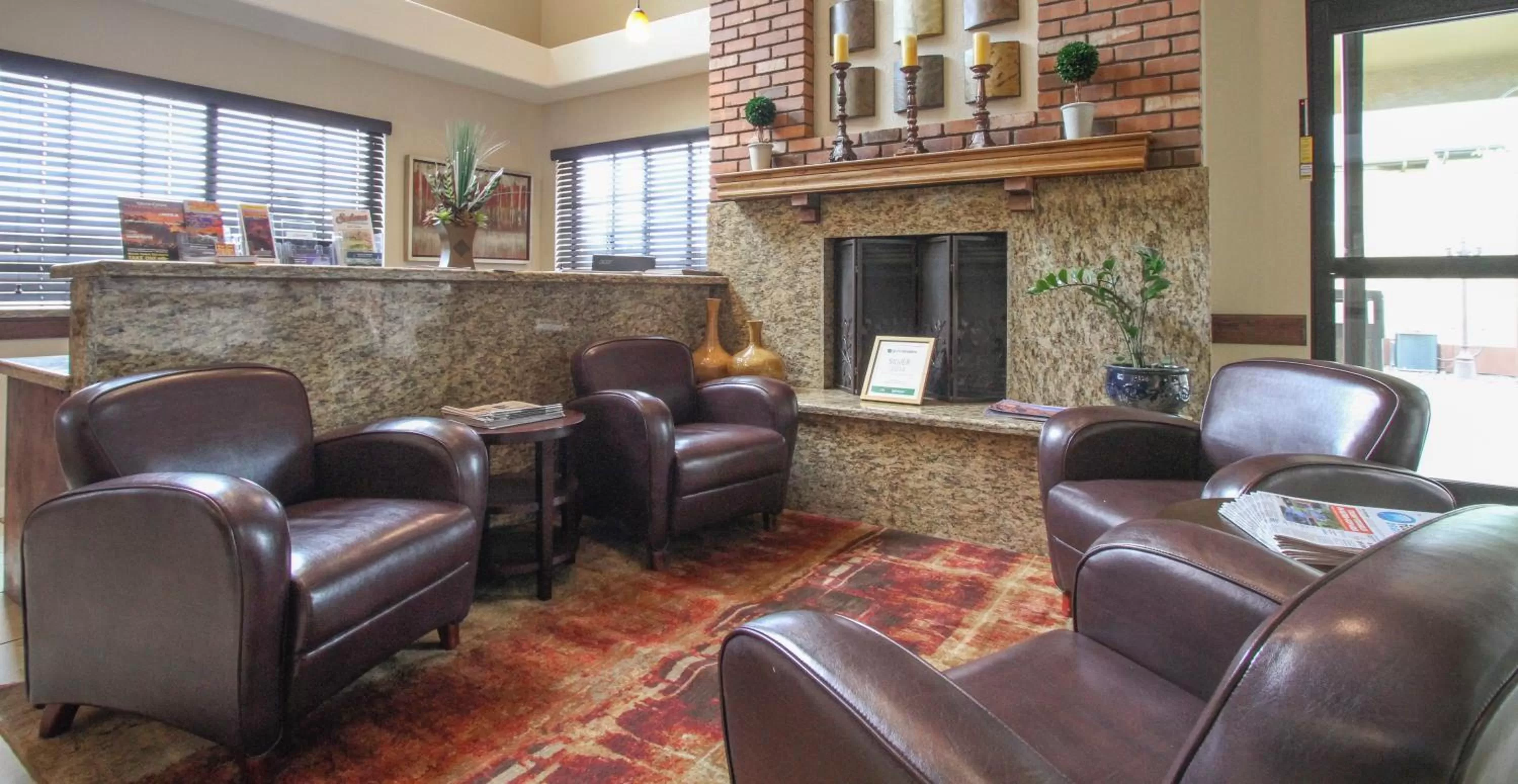 Lobby or reception in GreenTree Inn Flagstaff