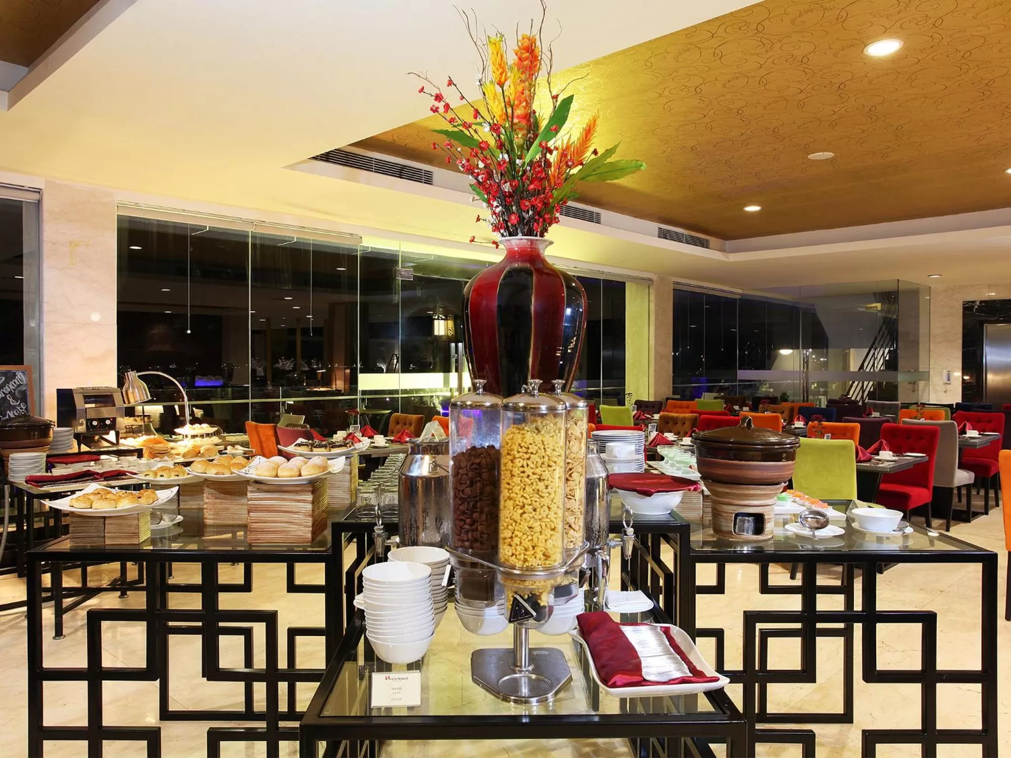 Buffet breakfast in Swiss-Belhotel Makassar