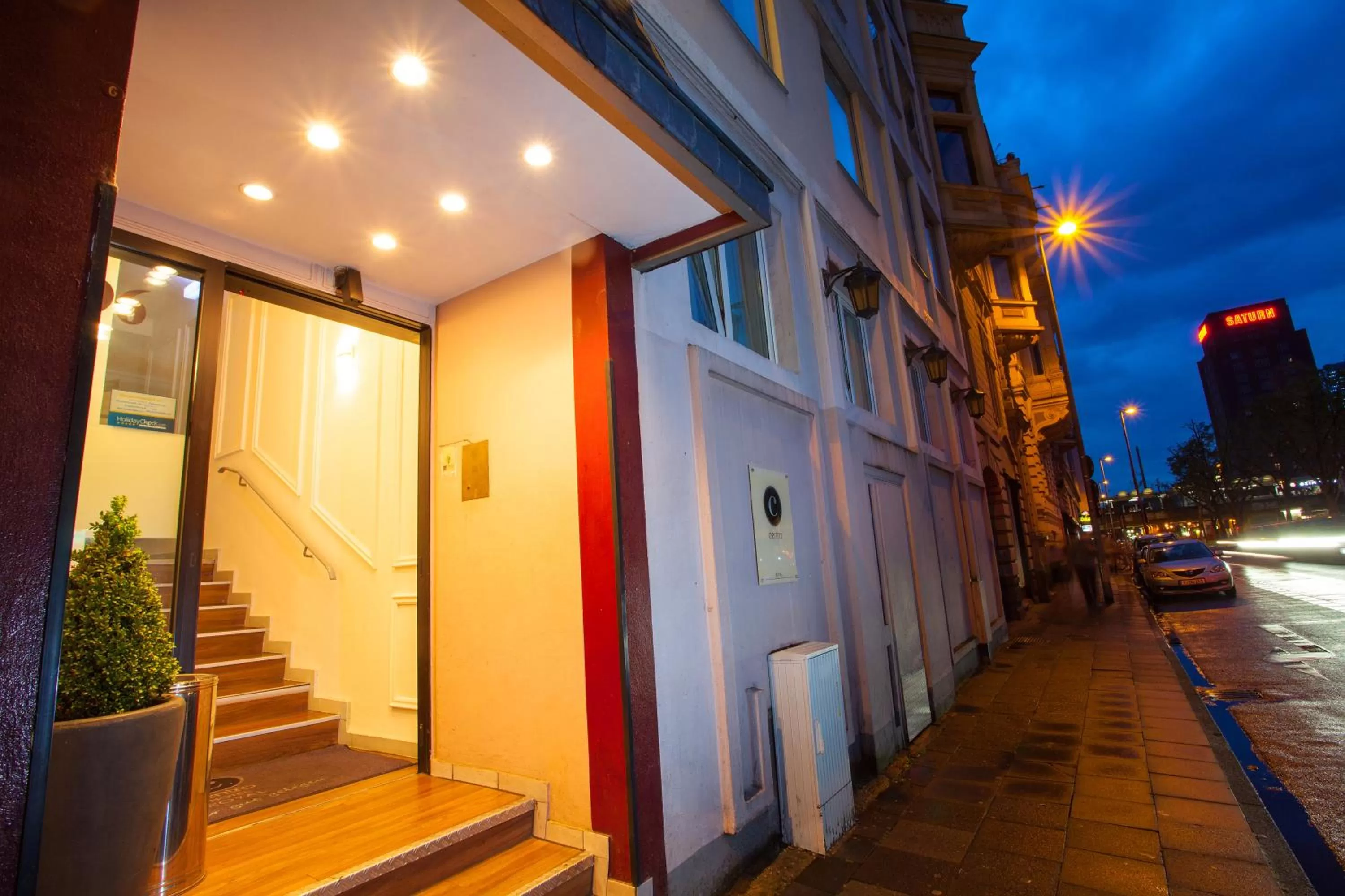 Facade/entrance in INA Hotel Royal