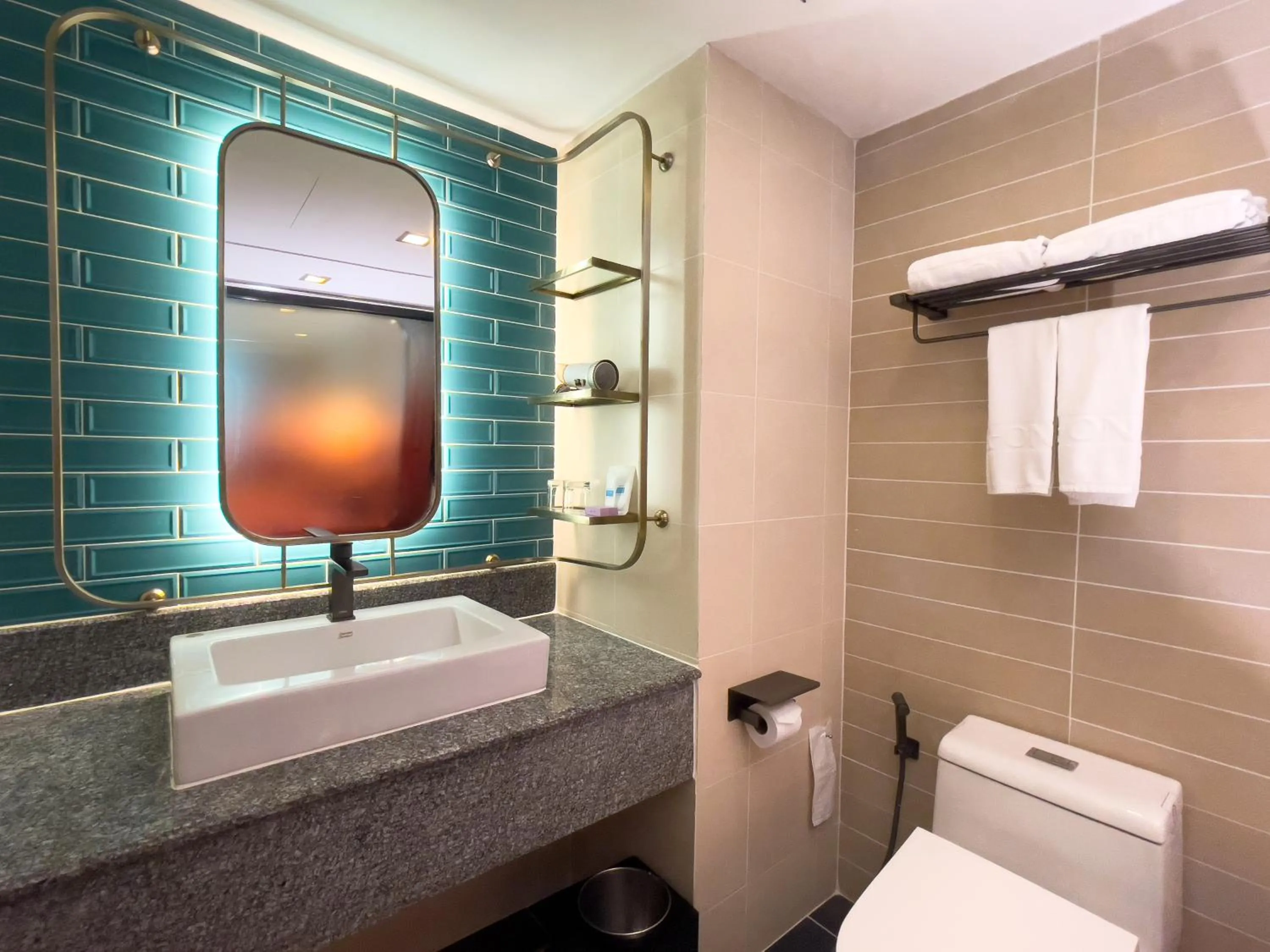 Bathroom in A-ONE Bangkok Hotel