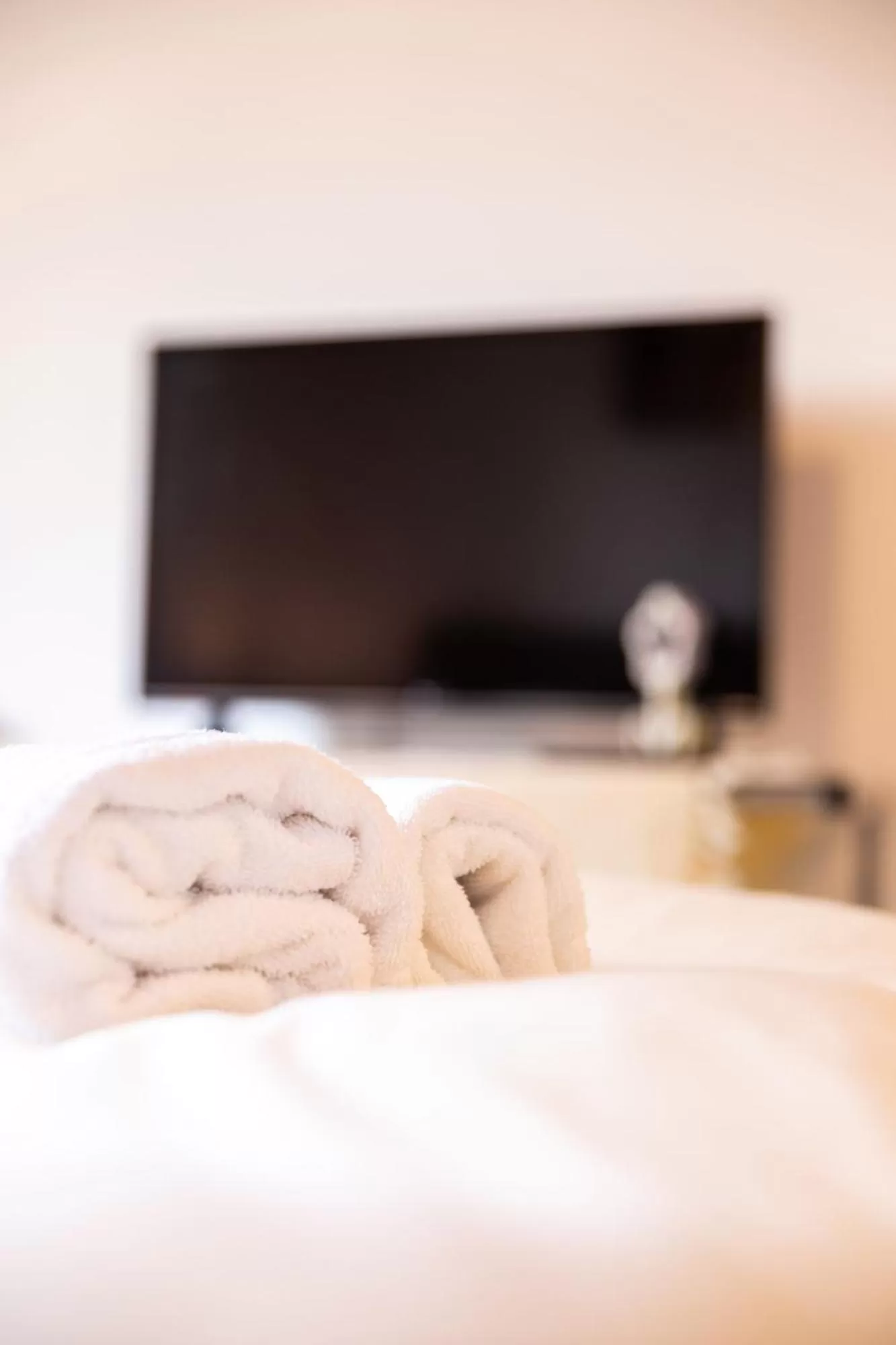 Decorative detail, Bed in Metzgerwirt Vieh Heli