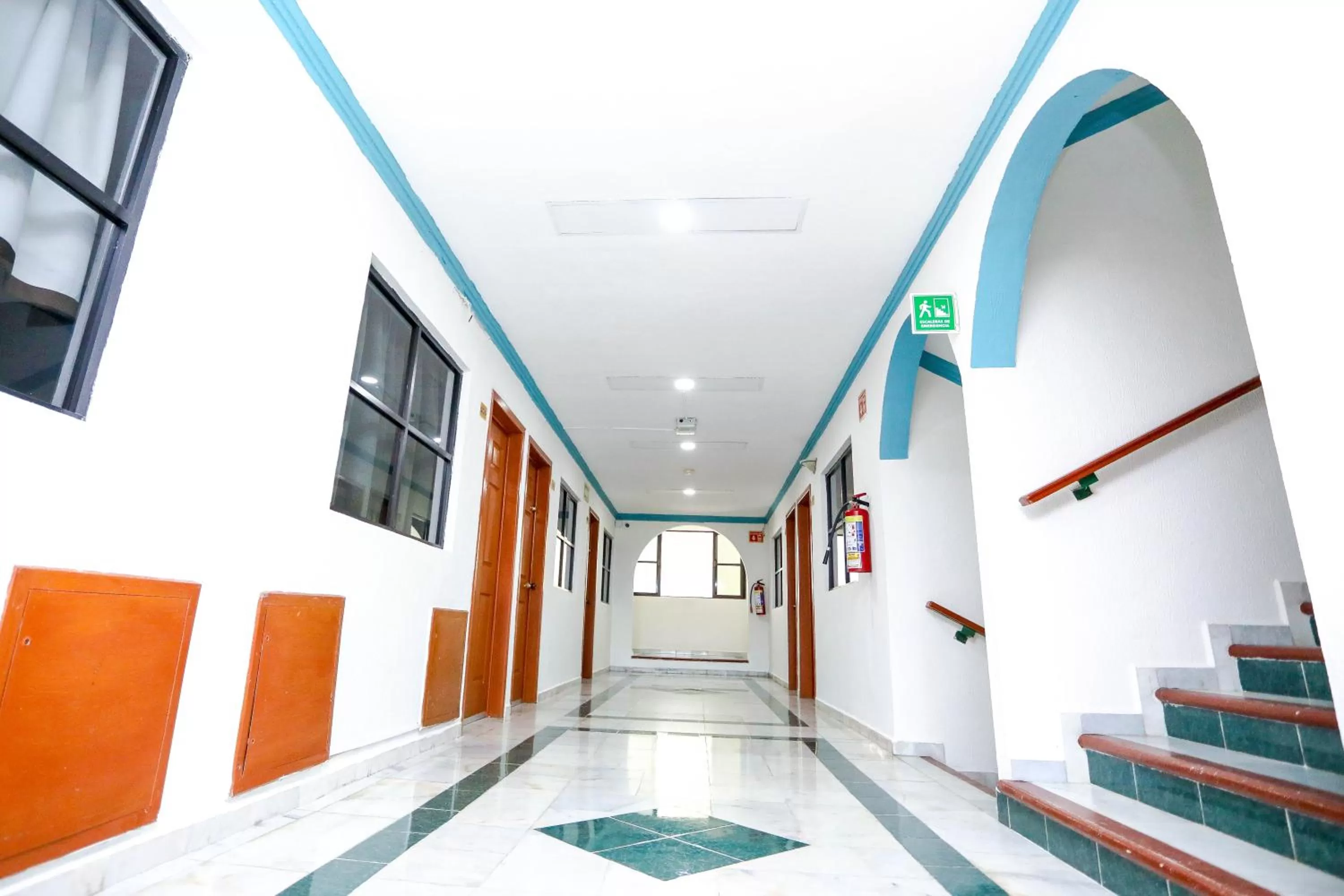Property building in Hotel Avenida Cancun