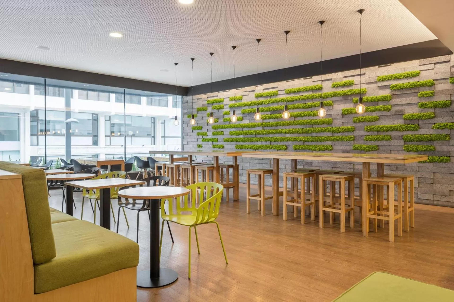 Lounge or bar in Neat Hotel Avenida