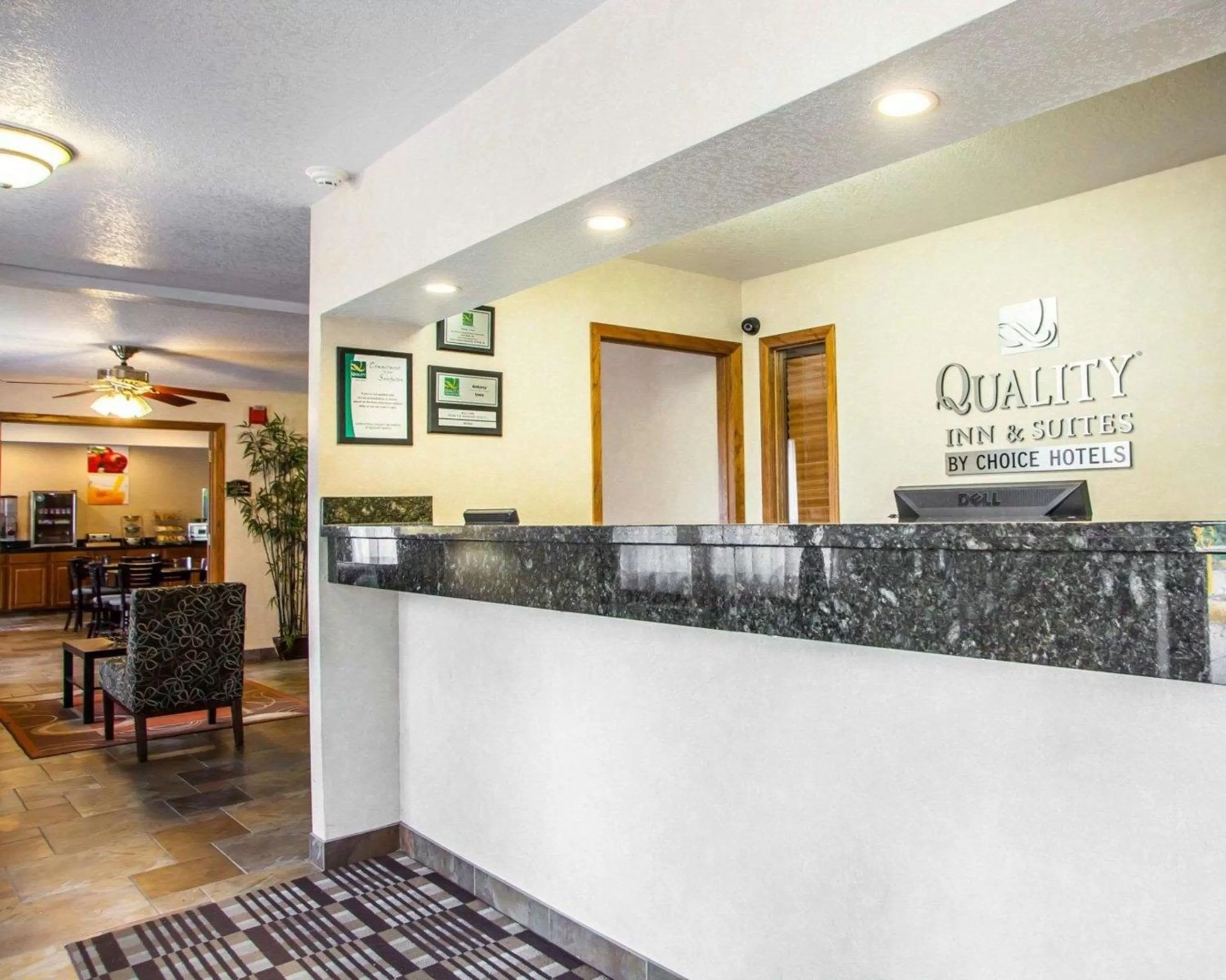 Lobby or reception in Quality Inn & Suites Ankeny-Des Moines