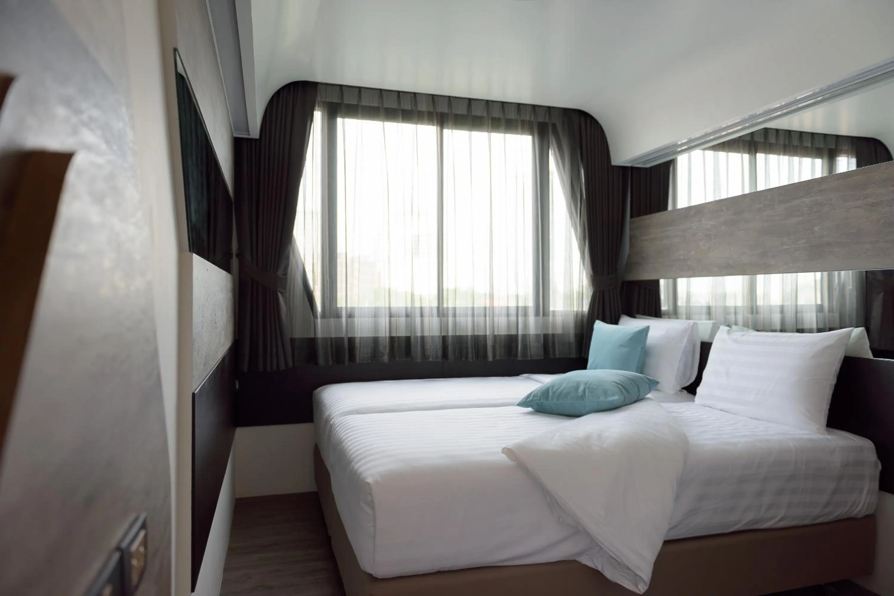 Photo of the whole room, Bed in The Xtreme Suites