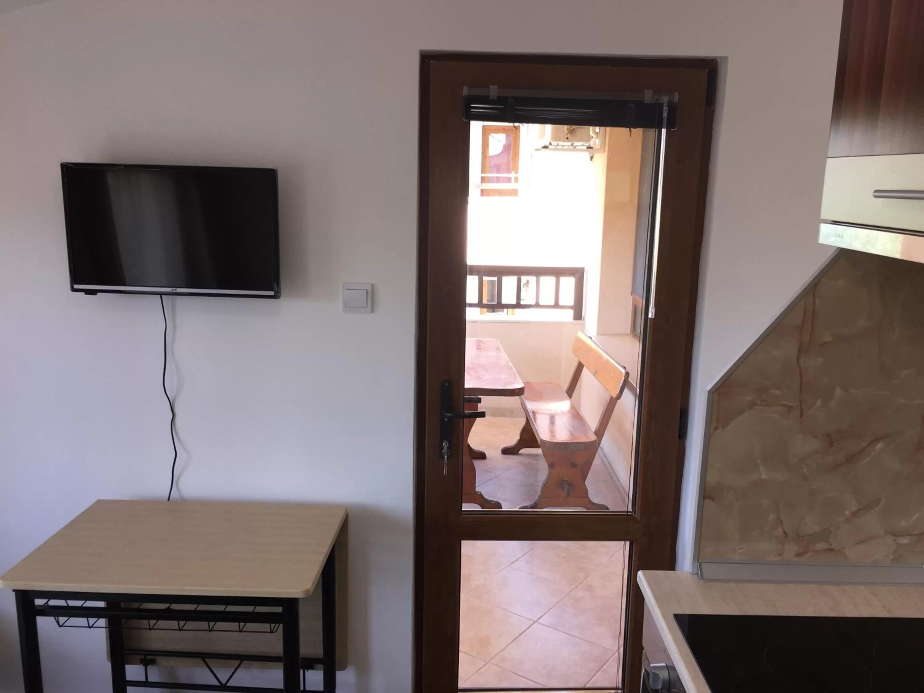 TV/Entertainment Center in Family Hotel Malibu