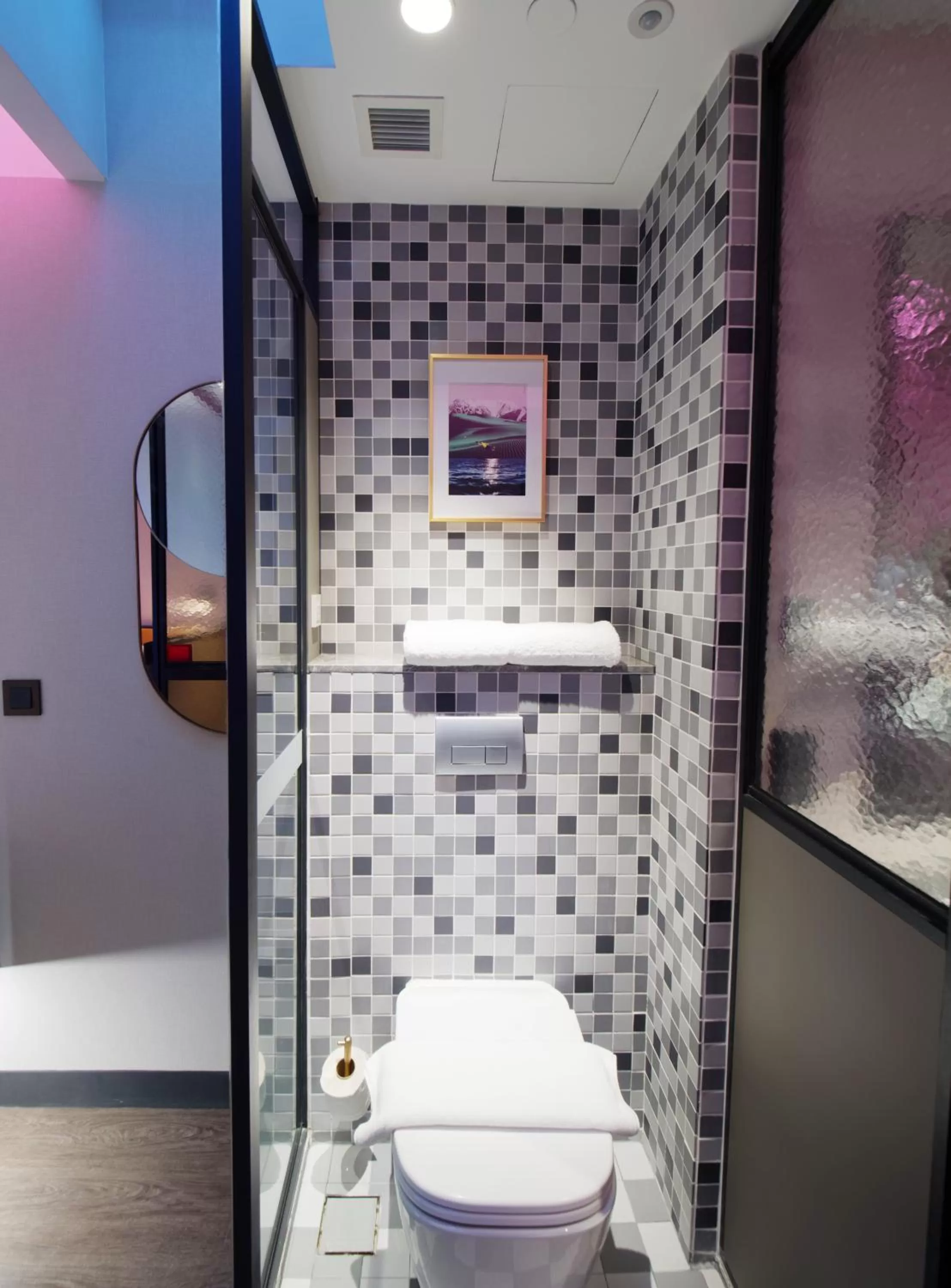 Bathroom in Hotel Soloha at Chinatown