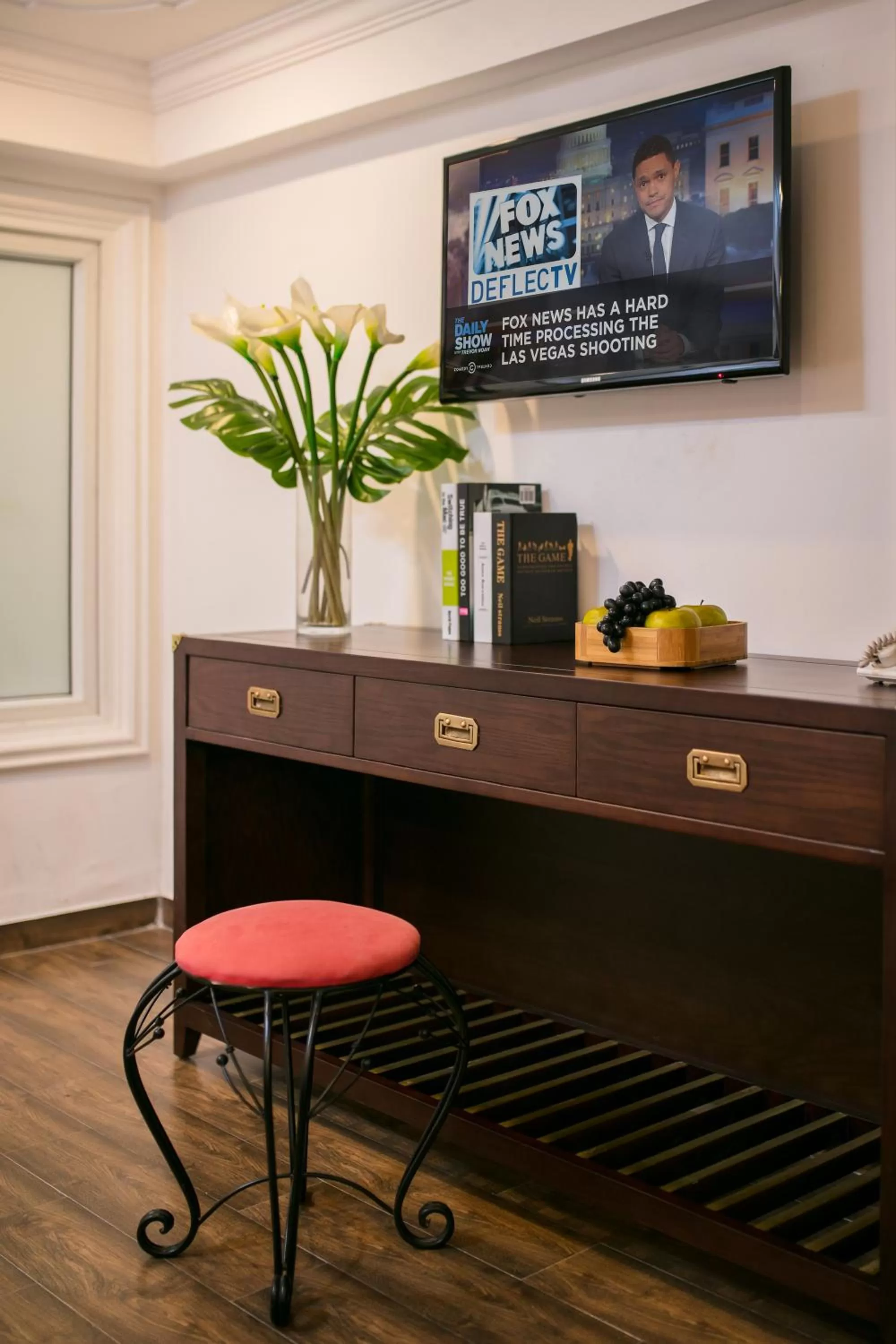 Decorative detail in Golden Rooster Hotel