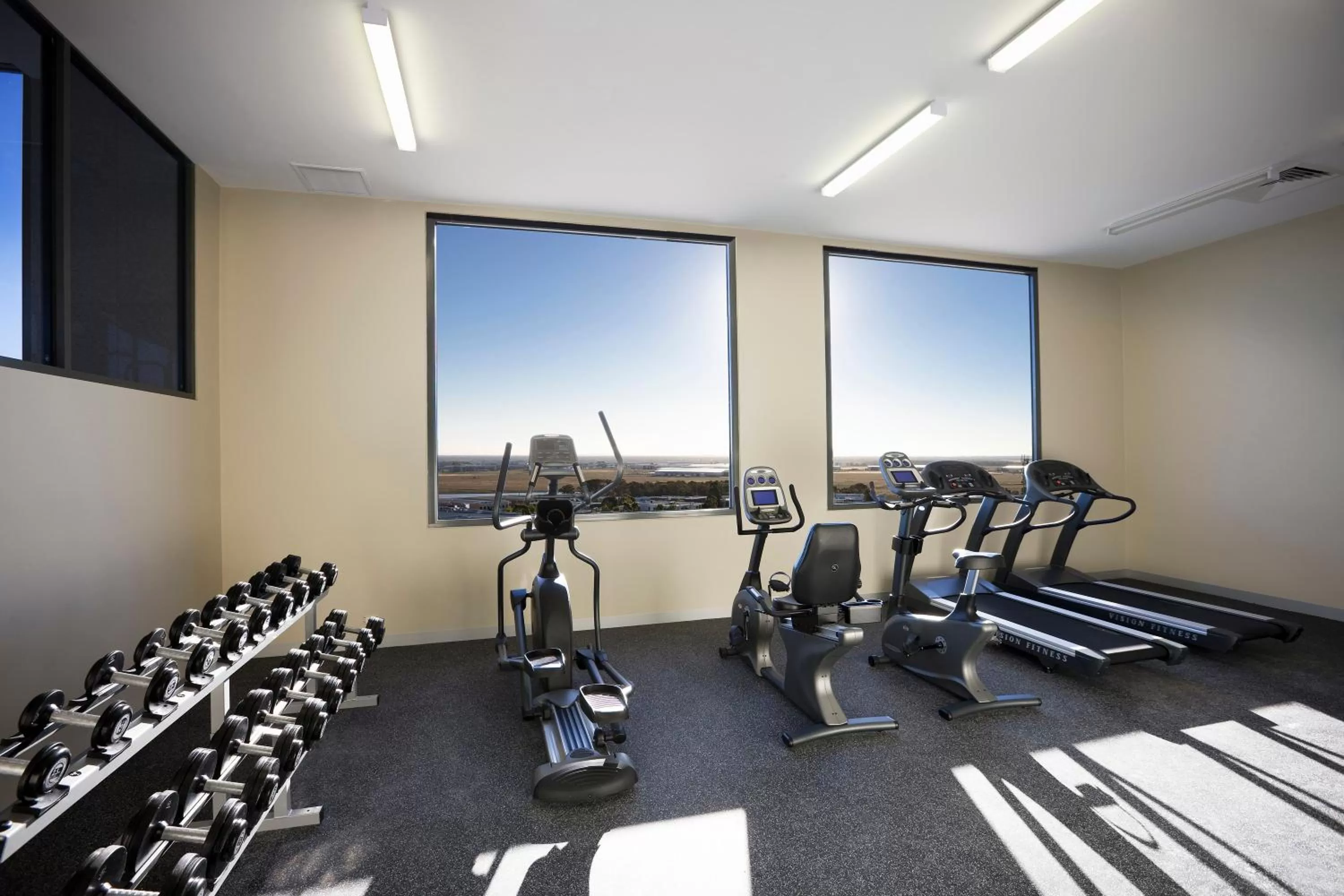 Fitness centre/facilities in Mantra Melbourne Airport