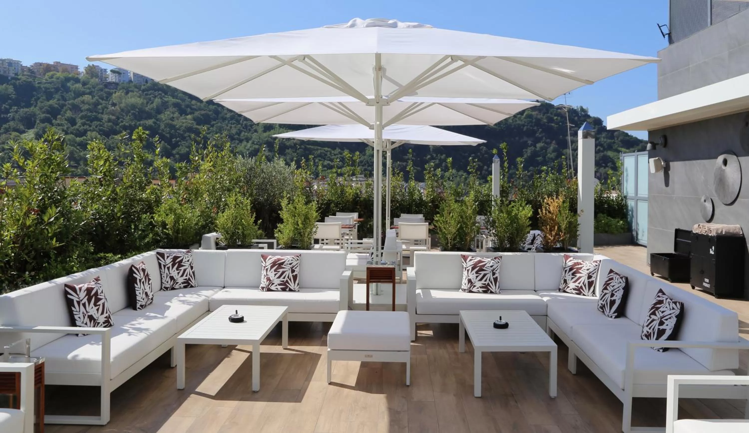 Balcony/Terrace in LHP Napoli Palace & SPA