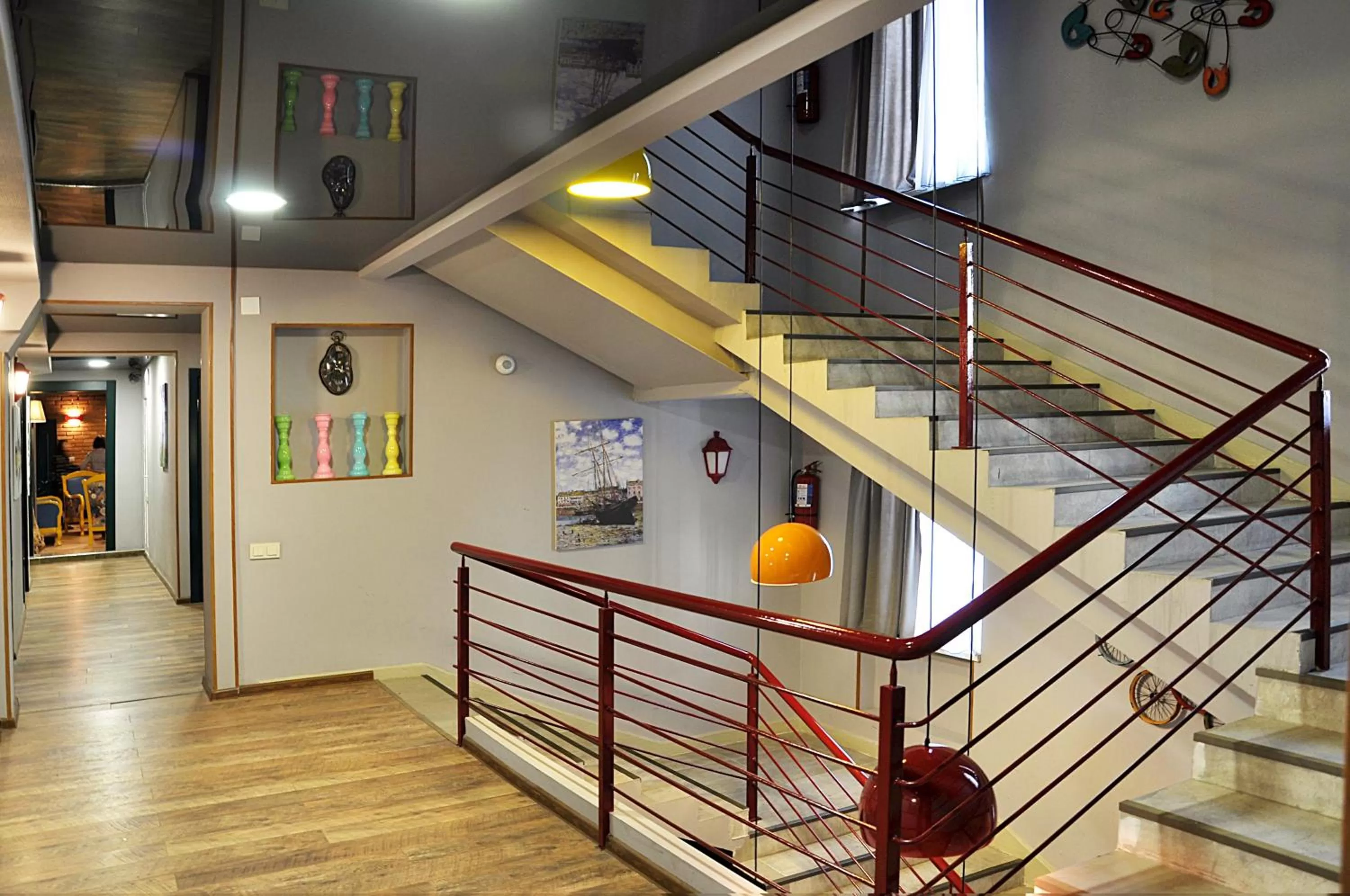 Decorative detail in Art Hotel Claude Monet