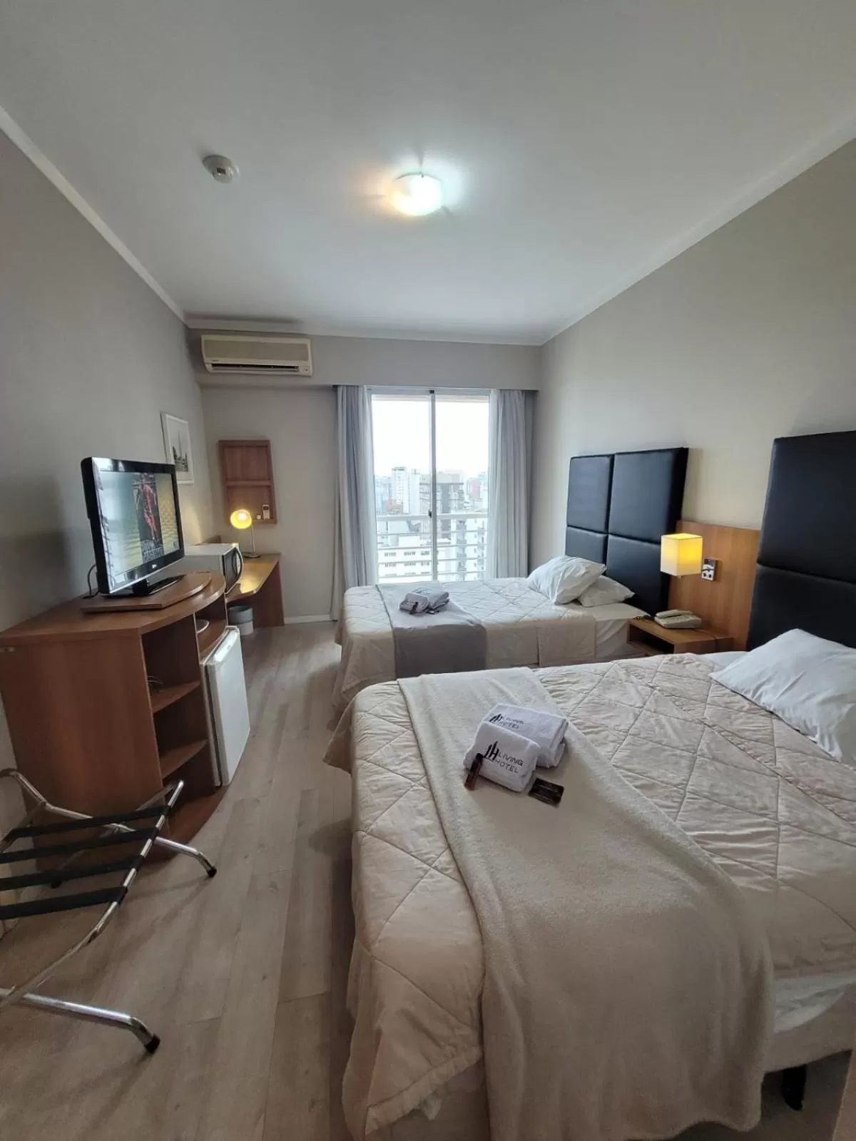 Photo of the whole room in Studio Comfort Ibirapuera
