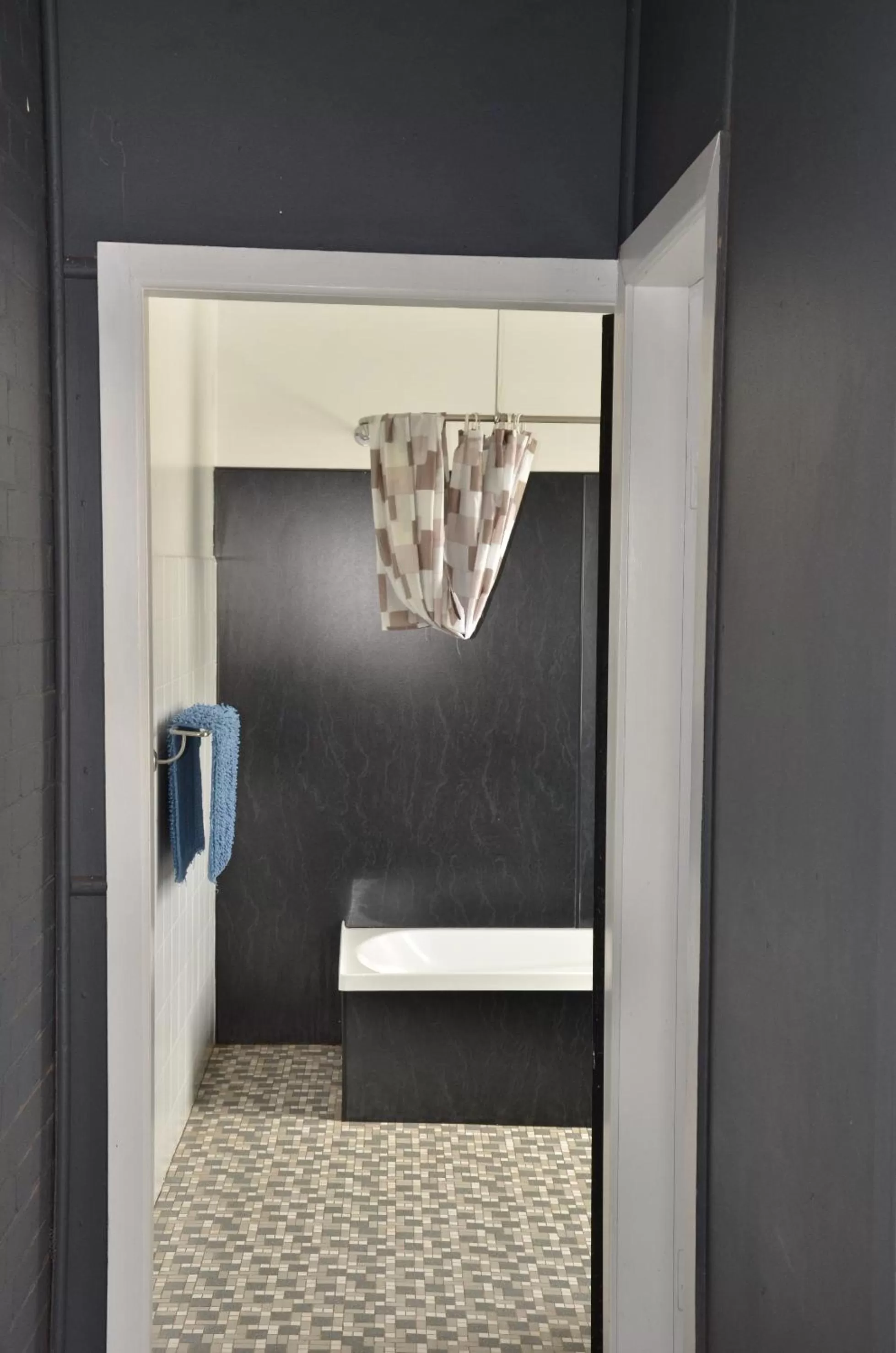 Bathroom in Royal Gatton Hotel