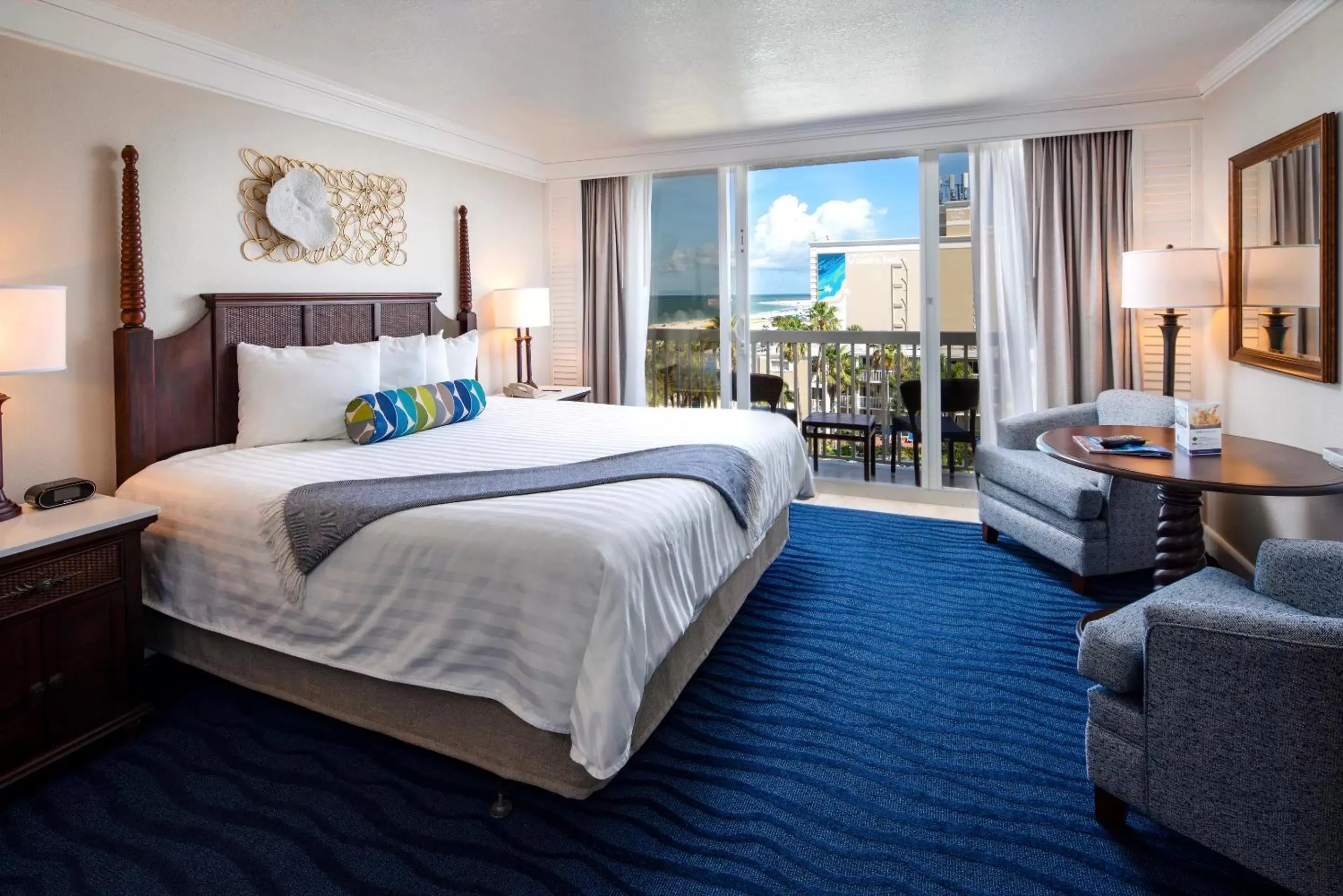 King Room with Balcony in Island Grand at TradeWinds King Room with Balcony in Island Grand at TradeWinds