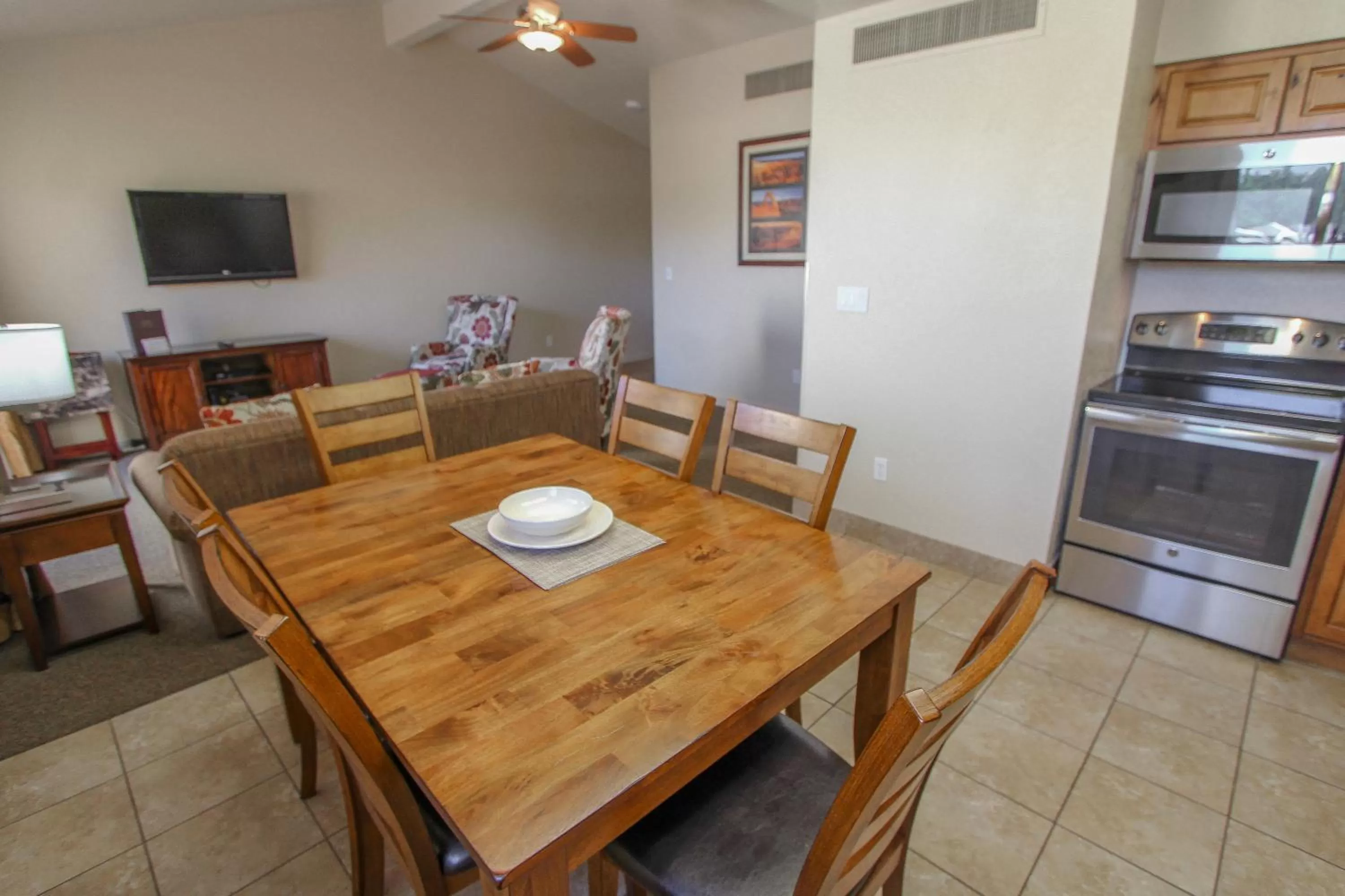 Dining Area in Multi Resorts at Villas at Southgate