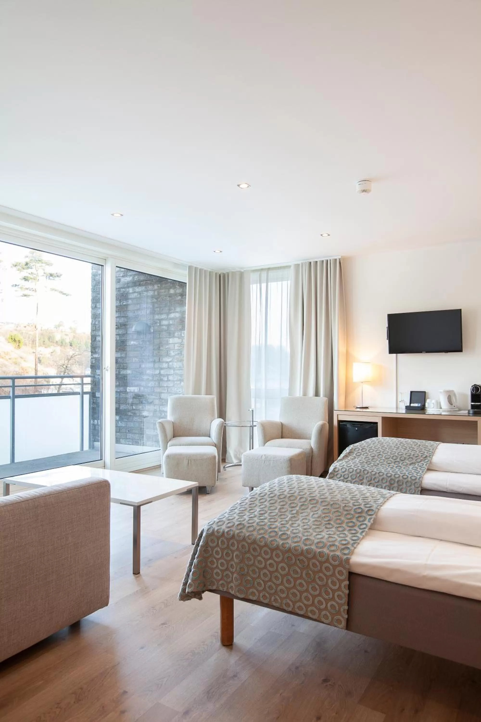 Photo of the whole room, Bed in Rosfjord Strandhotel