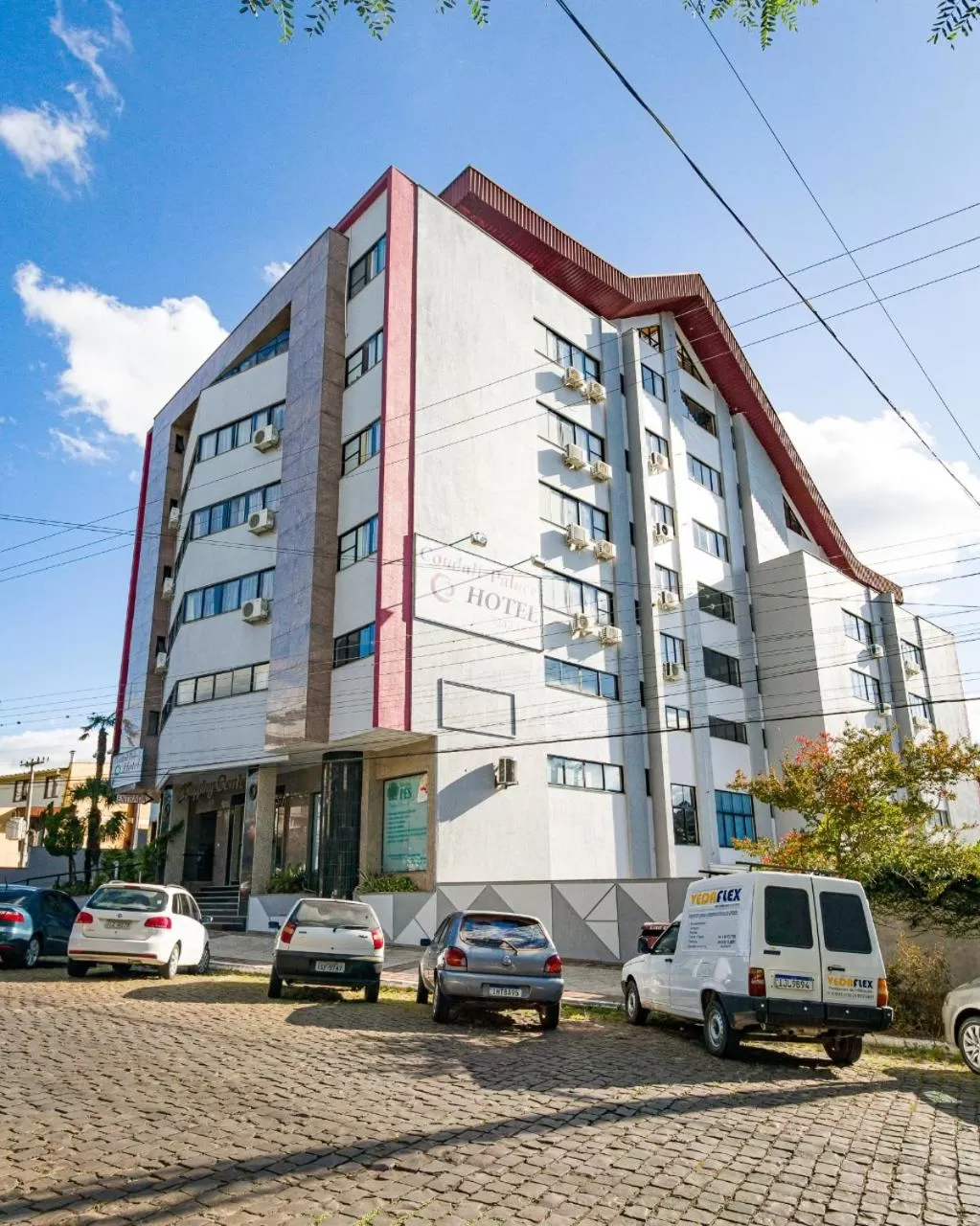 Property building in Condall Palace Hotel