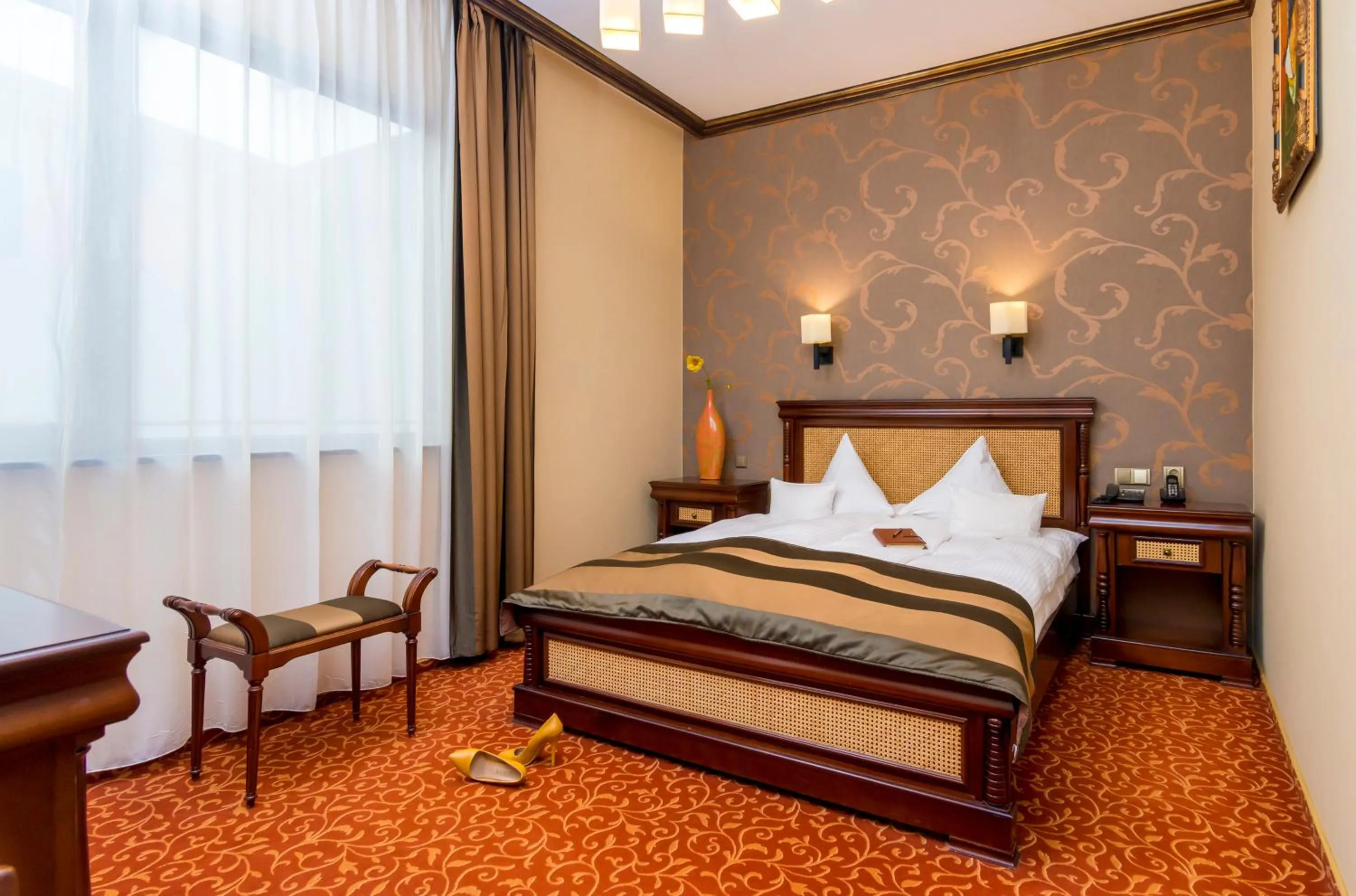 Photo of the whole room, Bed in West City Hotel