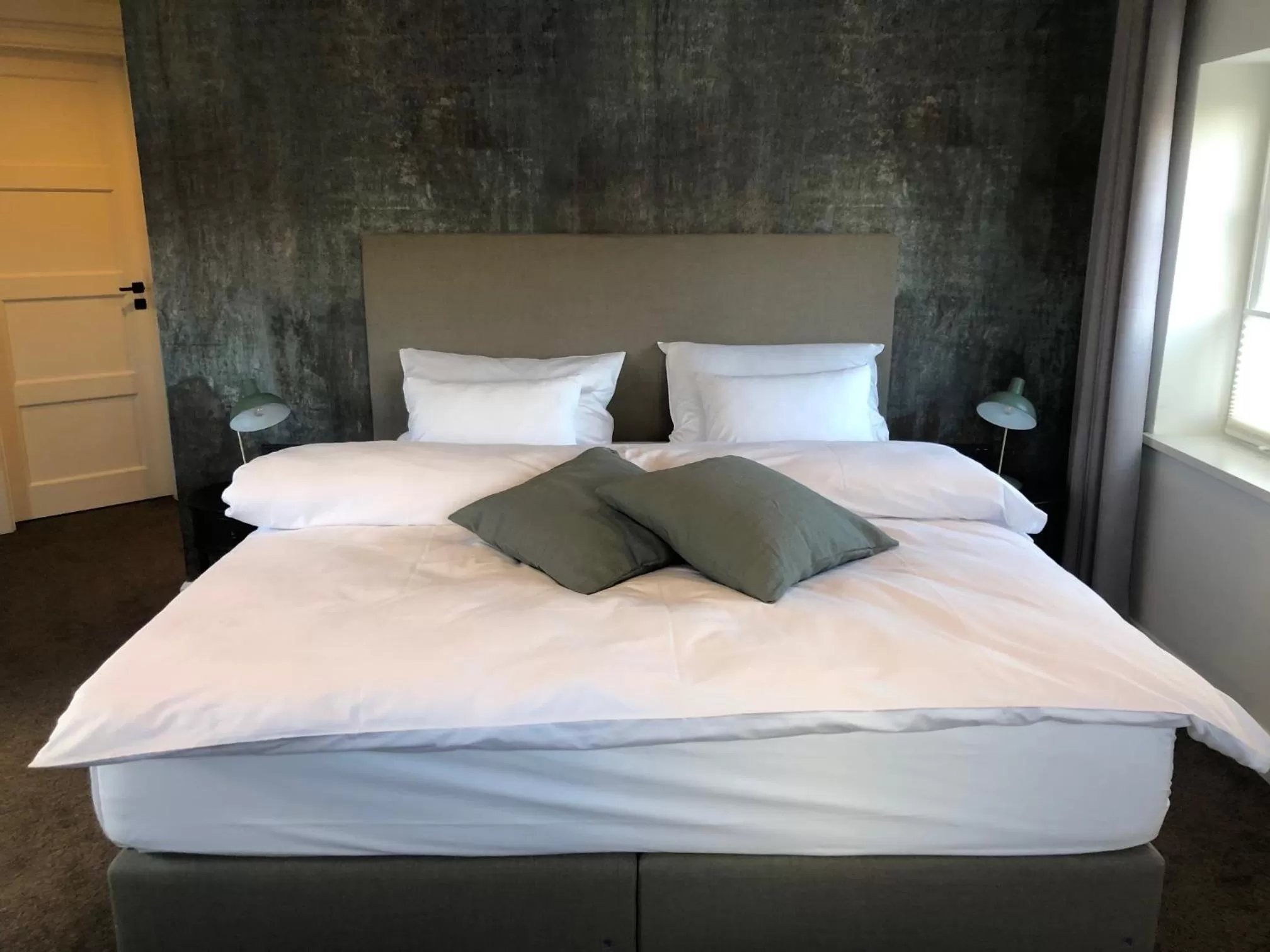 Bed in Hotel Insel Pension