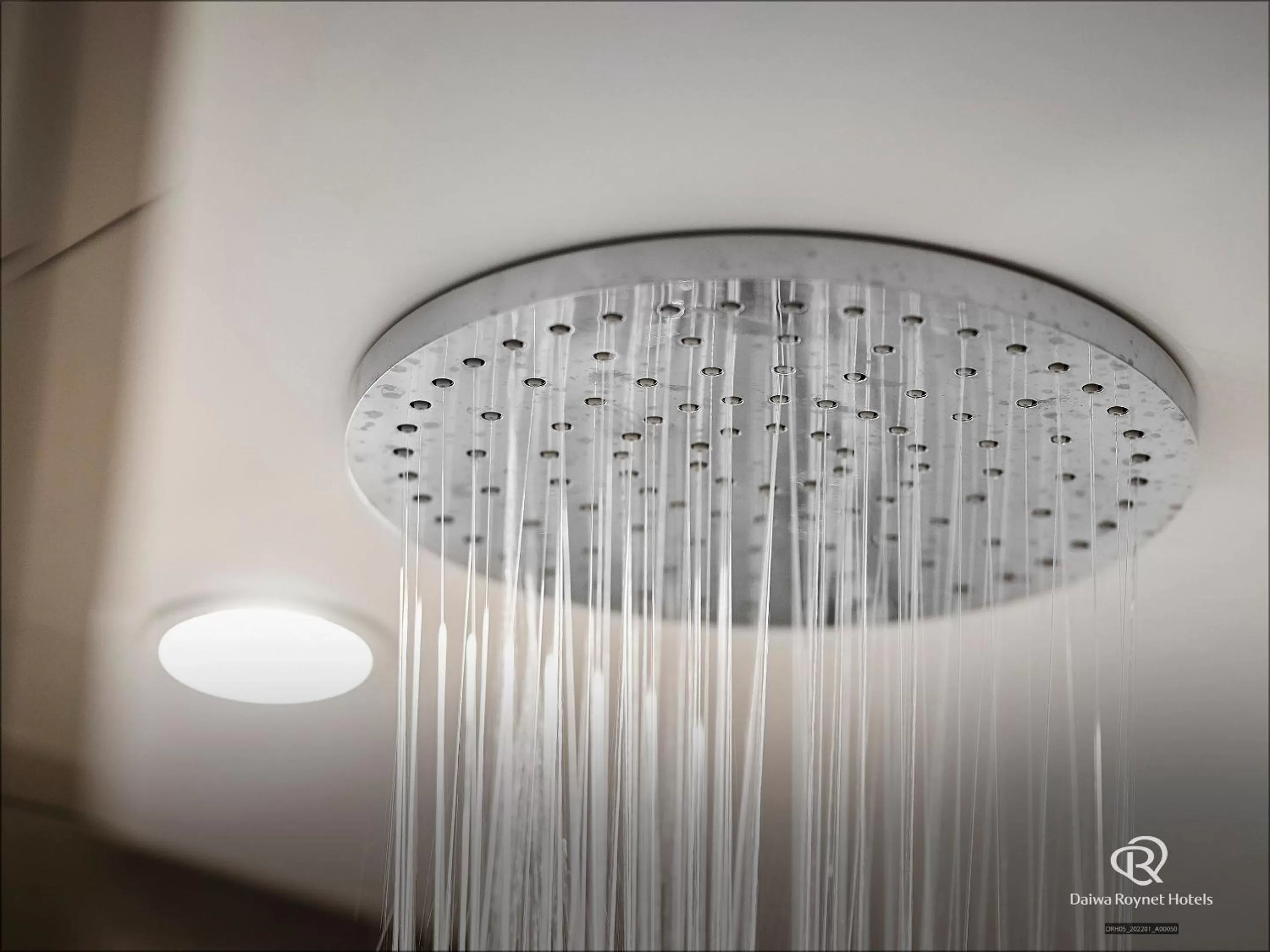 Shower in Daiwa Roynet Hotel Kyoto Ekimae PREMIER