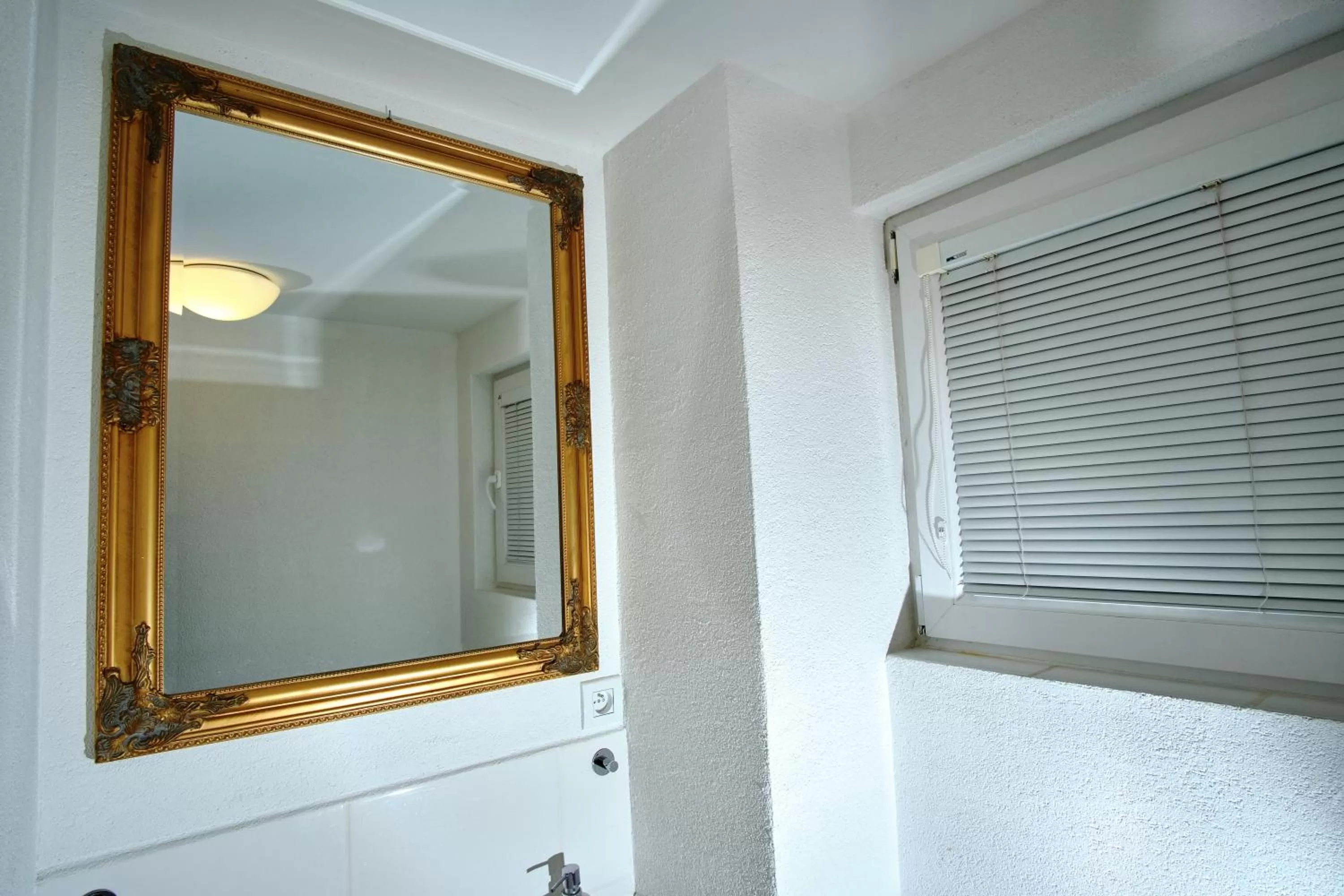 Bathroom in Spa & Pool Apartment Hotel - Restaurant VILLA IVICA