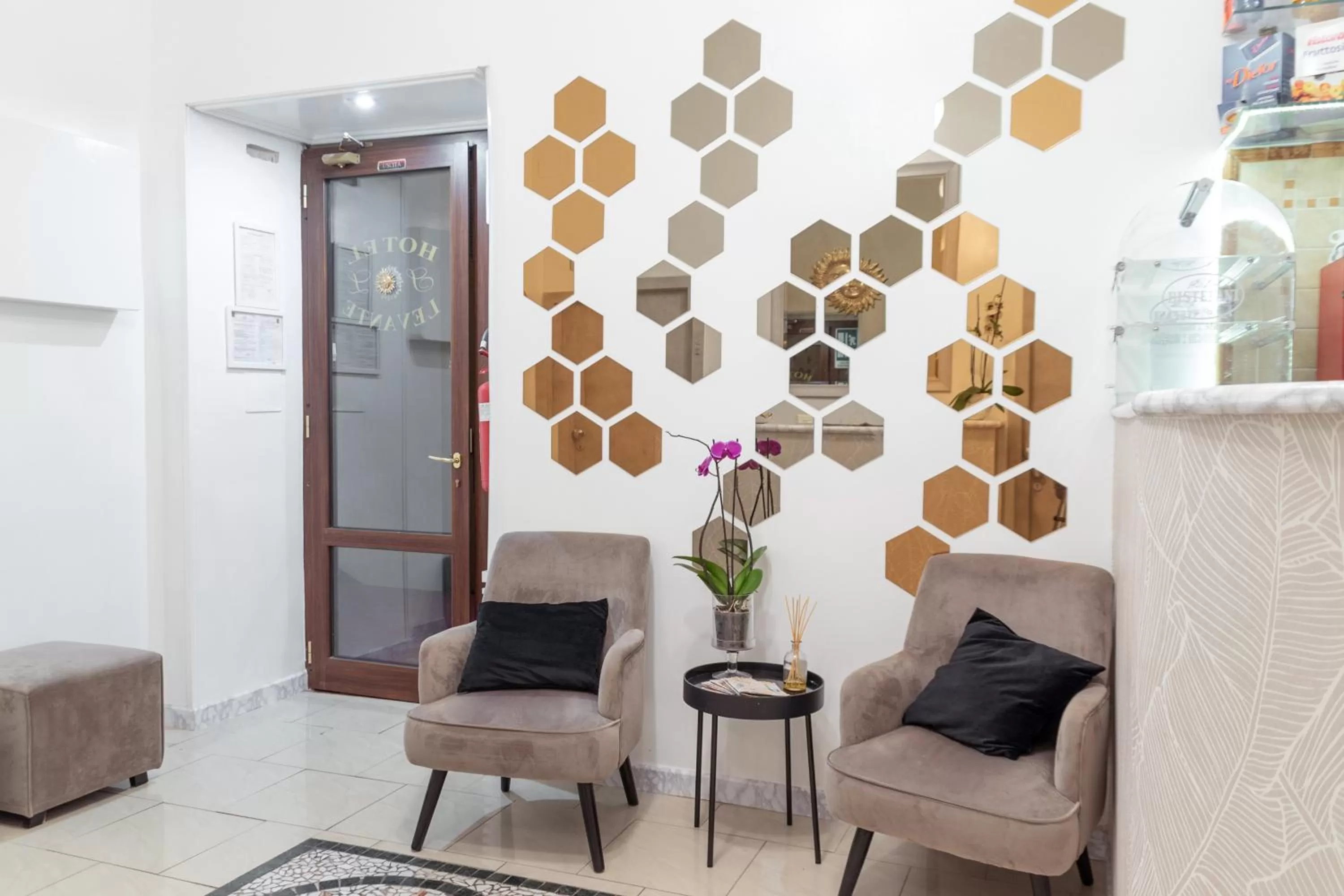 Lobby or reception in Hotel Sol Levante