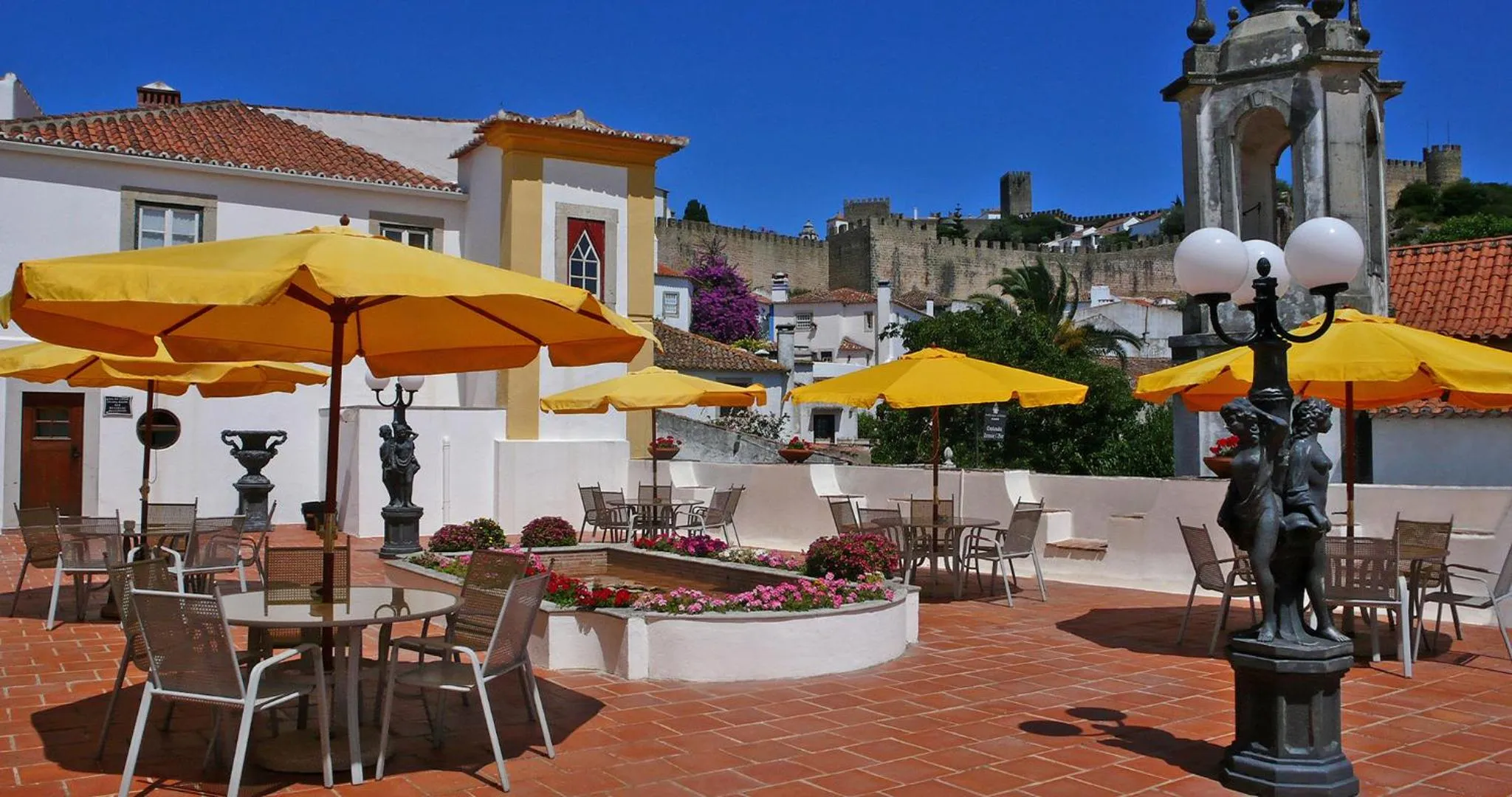 Property building in Hotel Real d Obidos