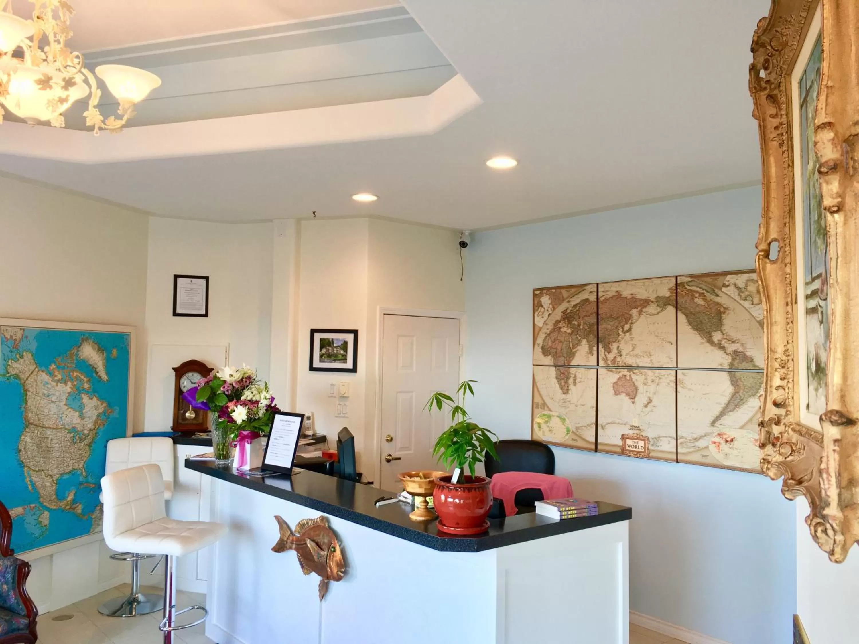 Lobby or reception in Casa Grande Inn