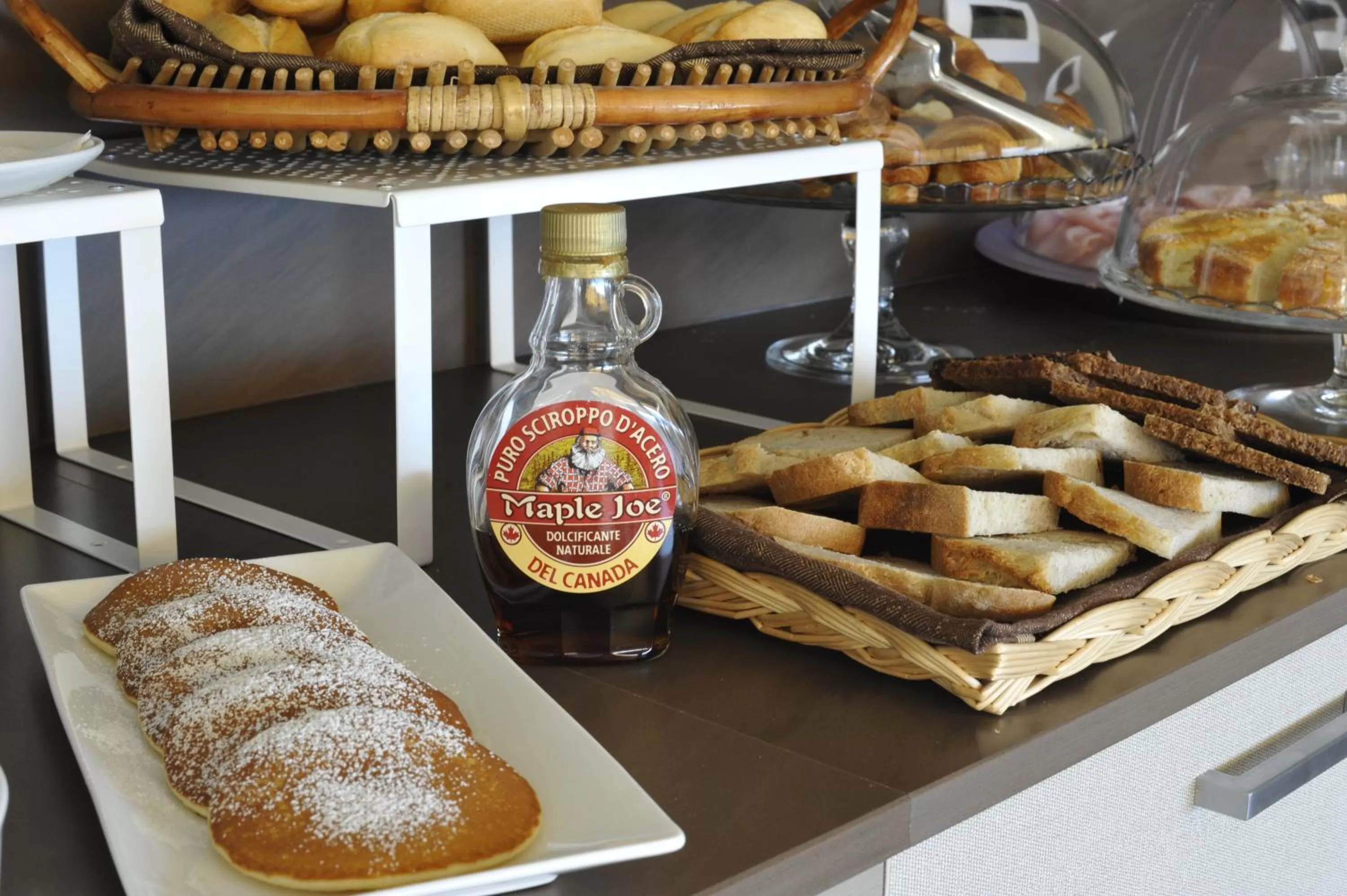 Breakfast in Stampa 1968 Hotel e Ristorante