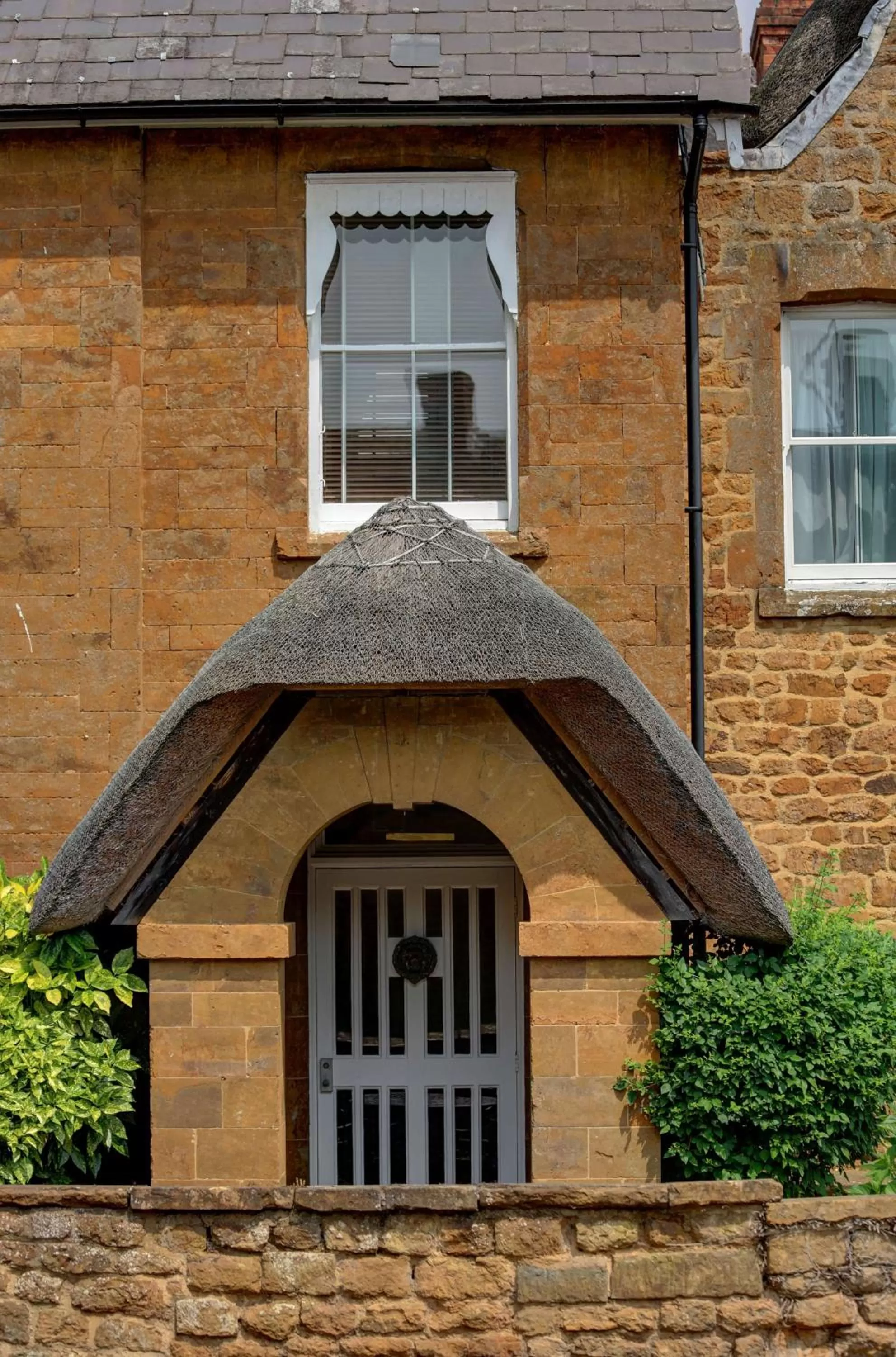 Property building in Banbury Wroxton House Hotel