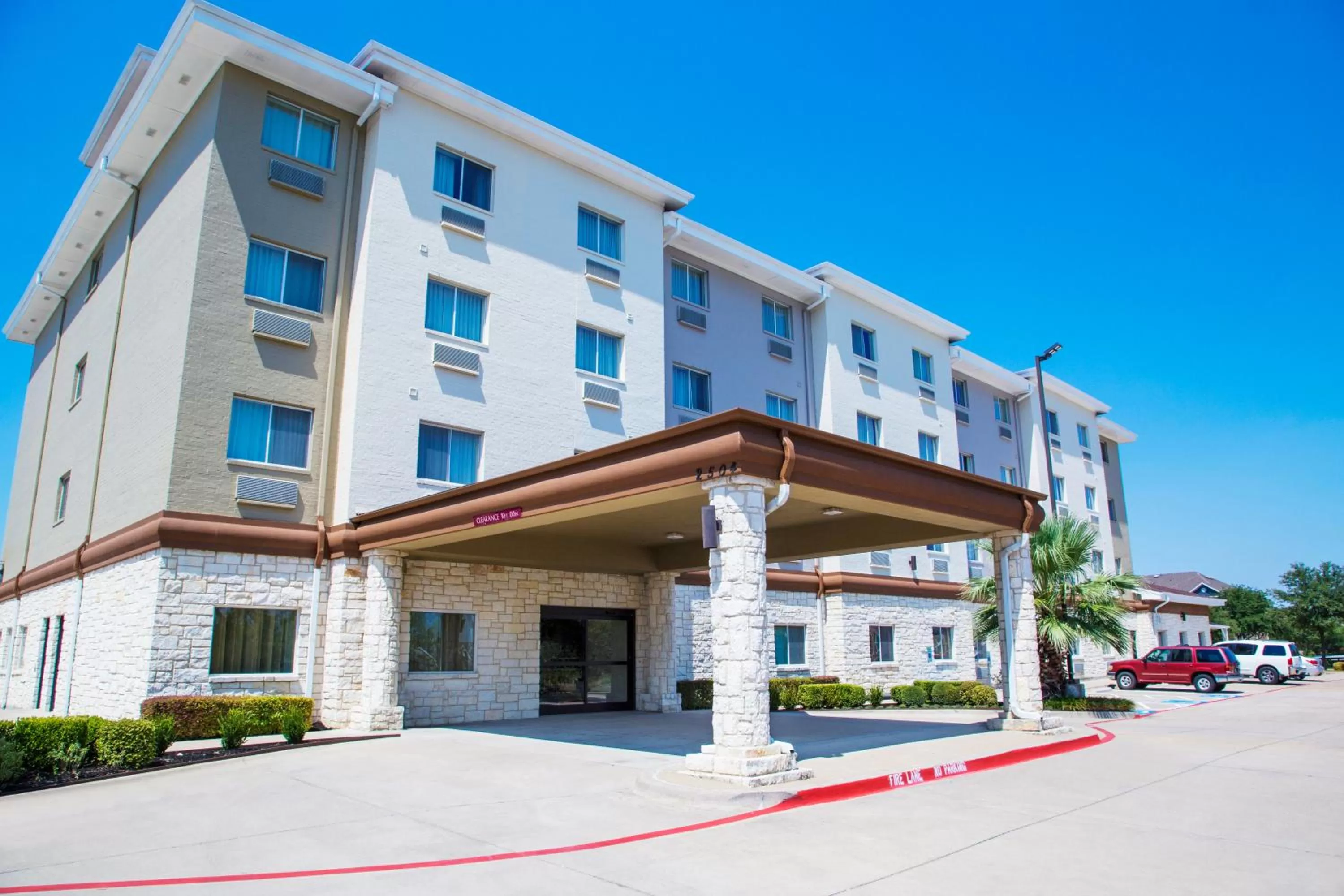 Property building in Candlewood Suites - Grand Prairie - Arlington by IHG