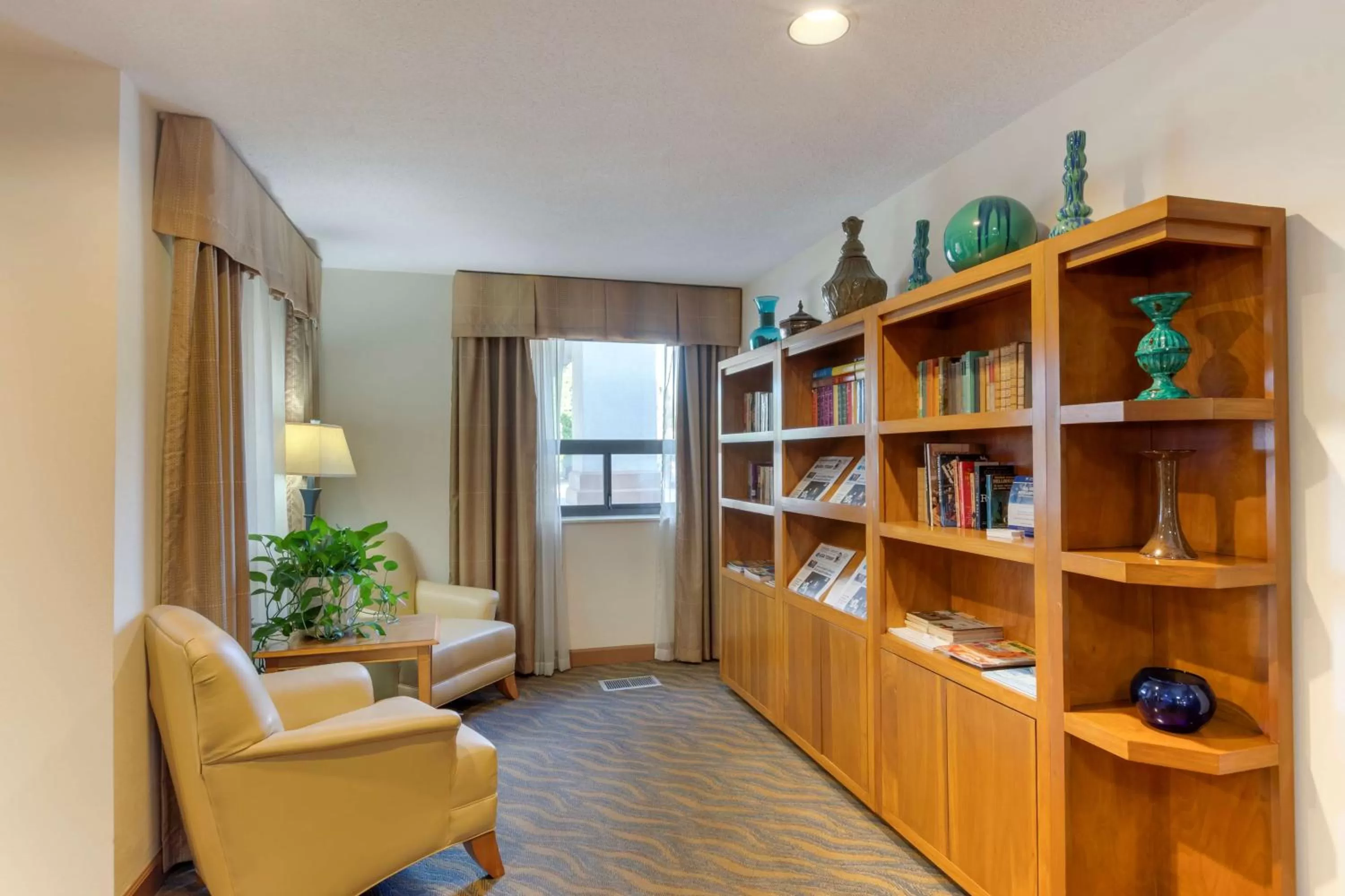 Property building in Best Western Davison Inn