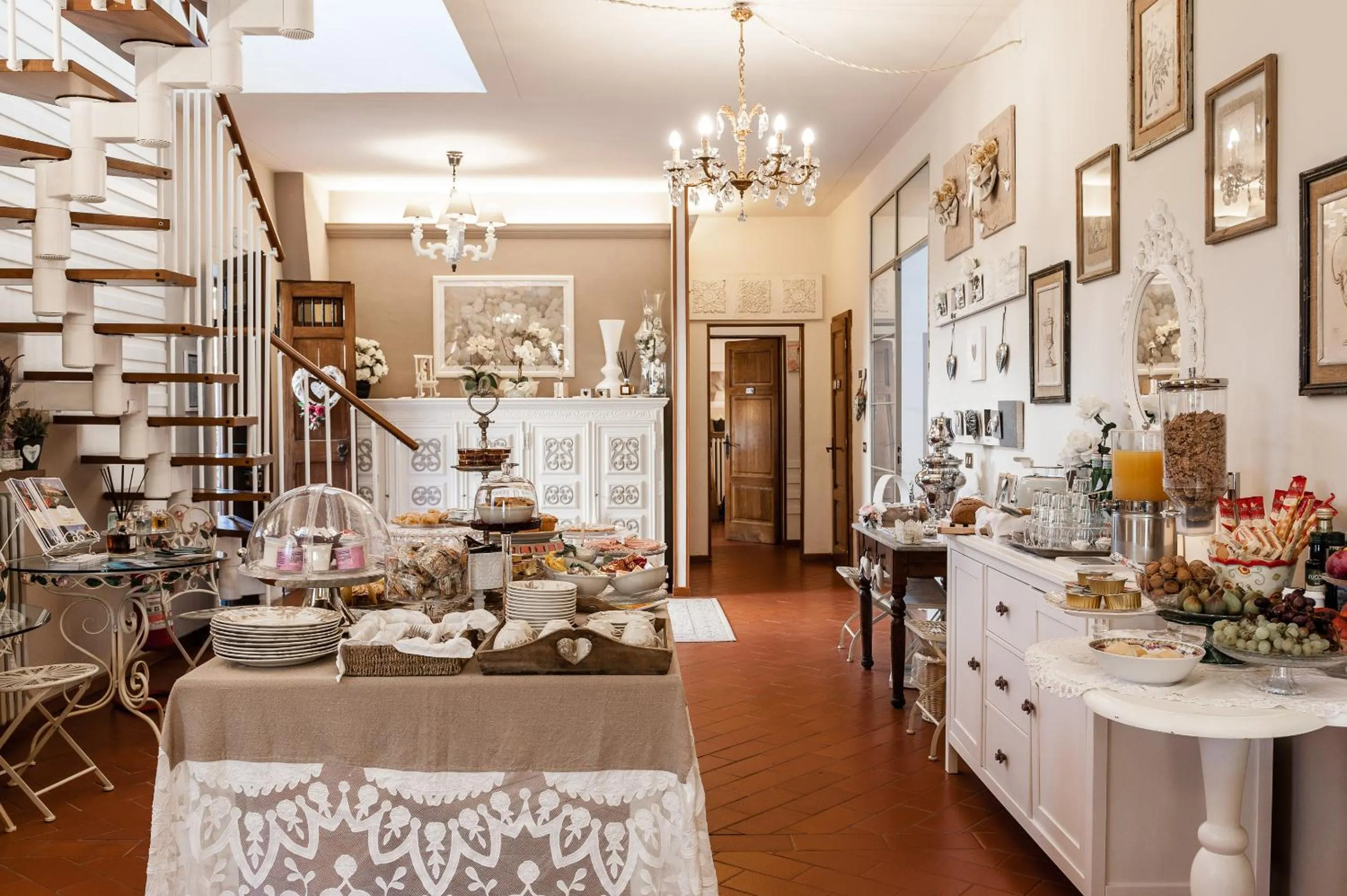 Food and drinks in Giardino della Pieve Relais- Adult Only