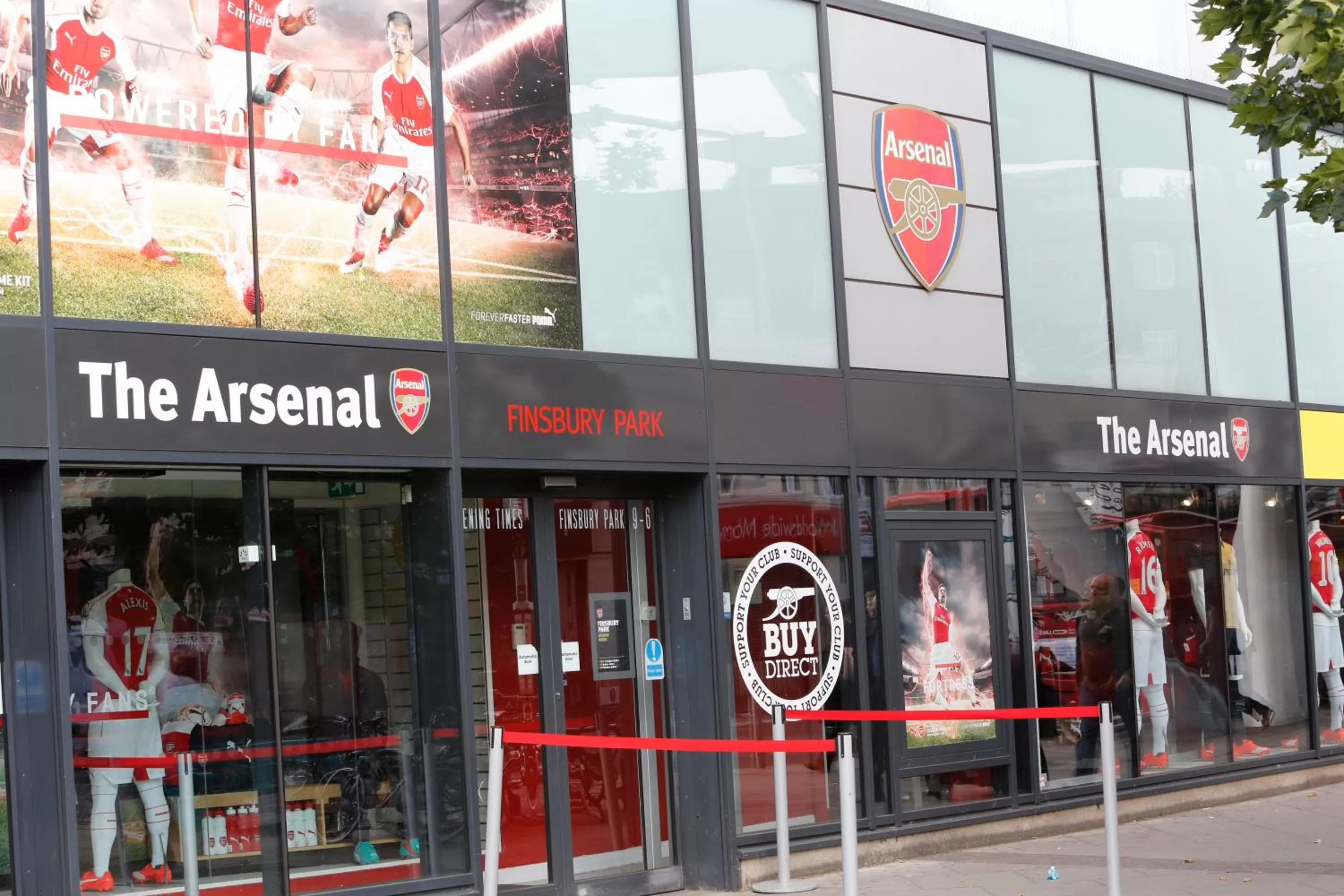 Facade/entrance in Best Western London Highbury