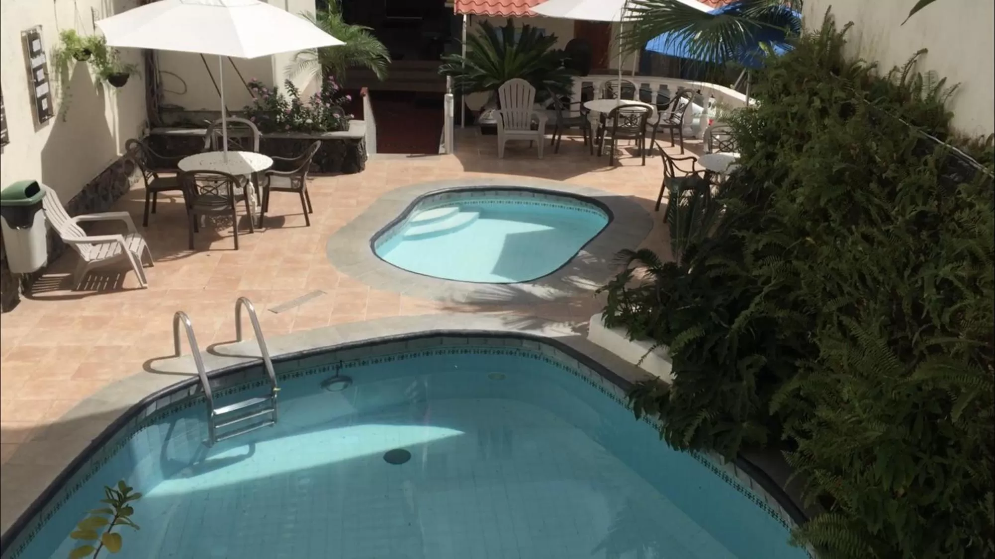 Swimming pool in Arcos hotel