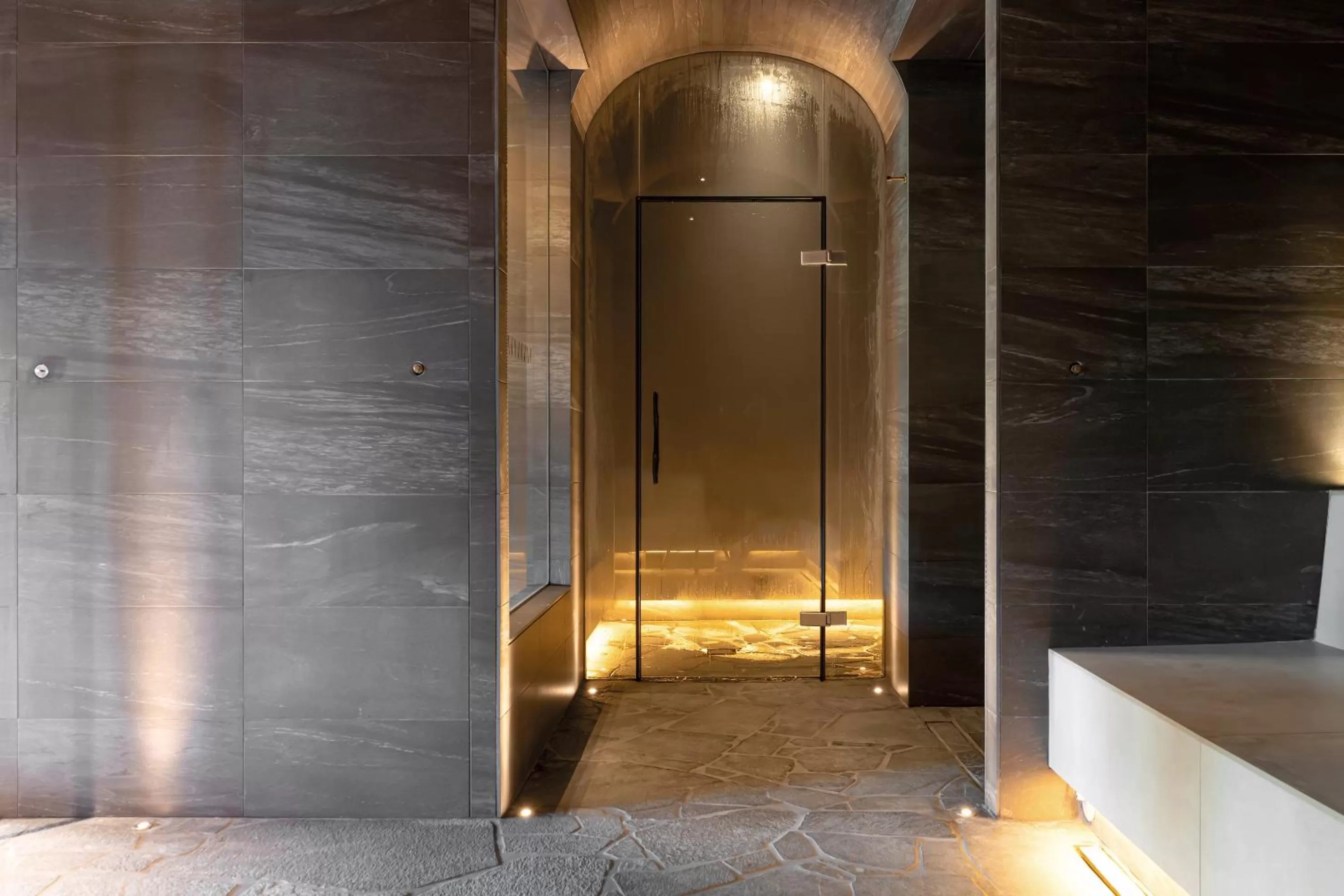 Spa and wellness centre/facilities in Elite Stadshotellet Karlstad, Hotel & Spa