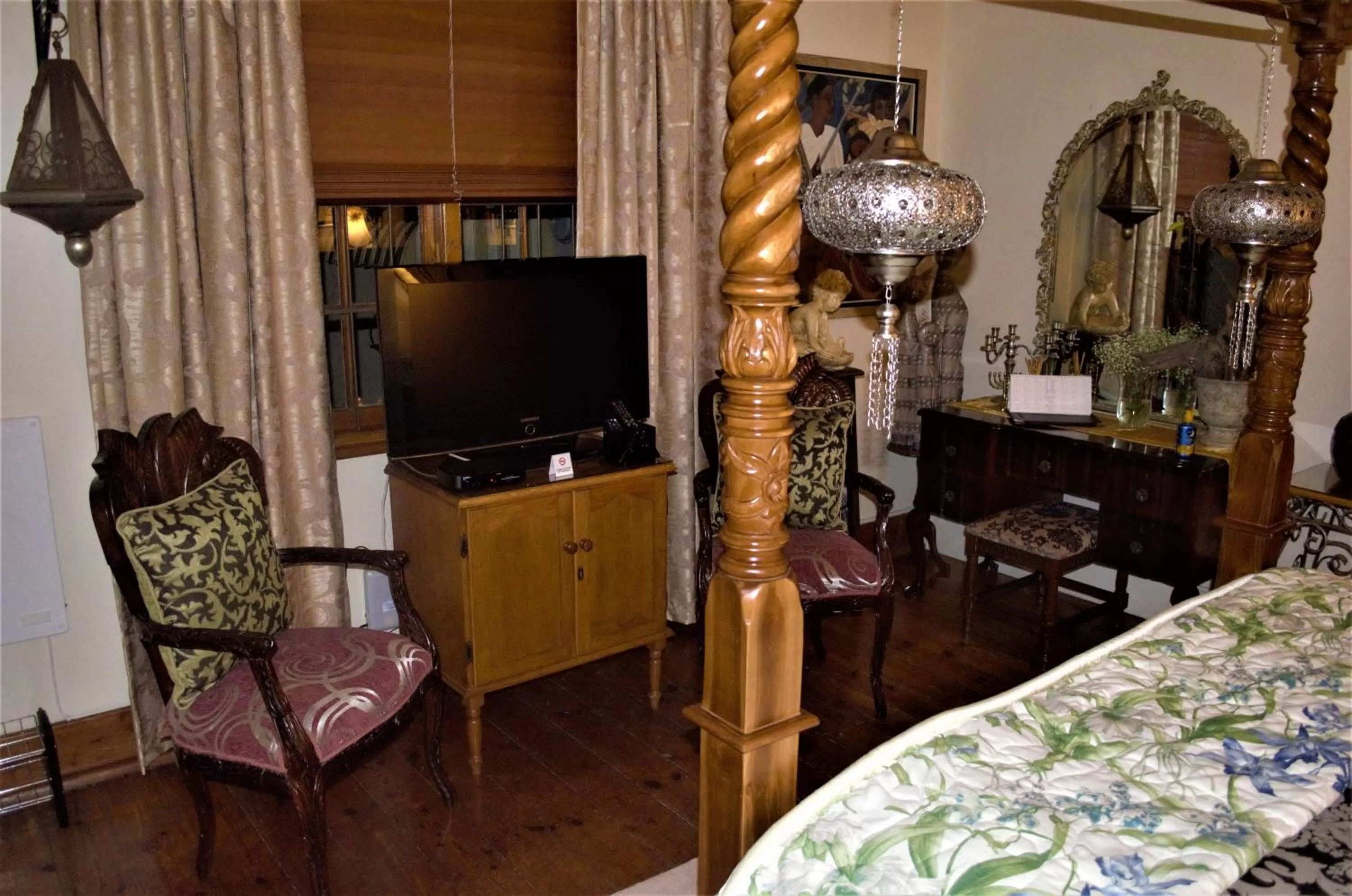 Bedroom in 79 On Ridge