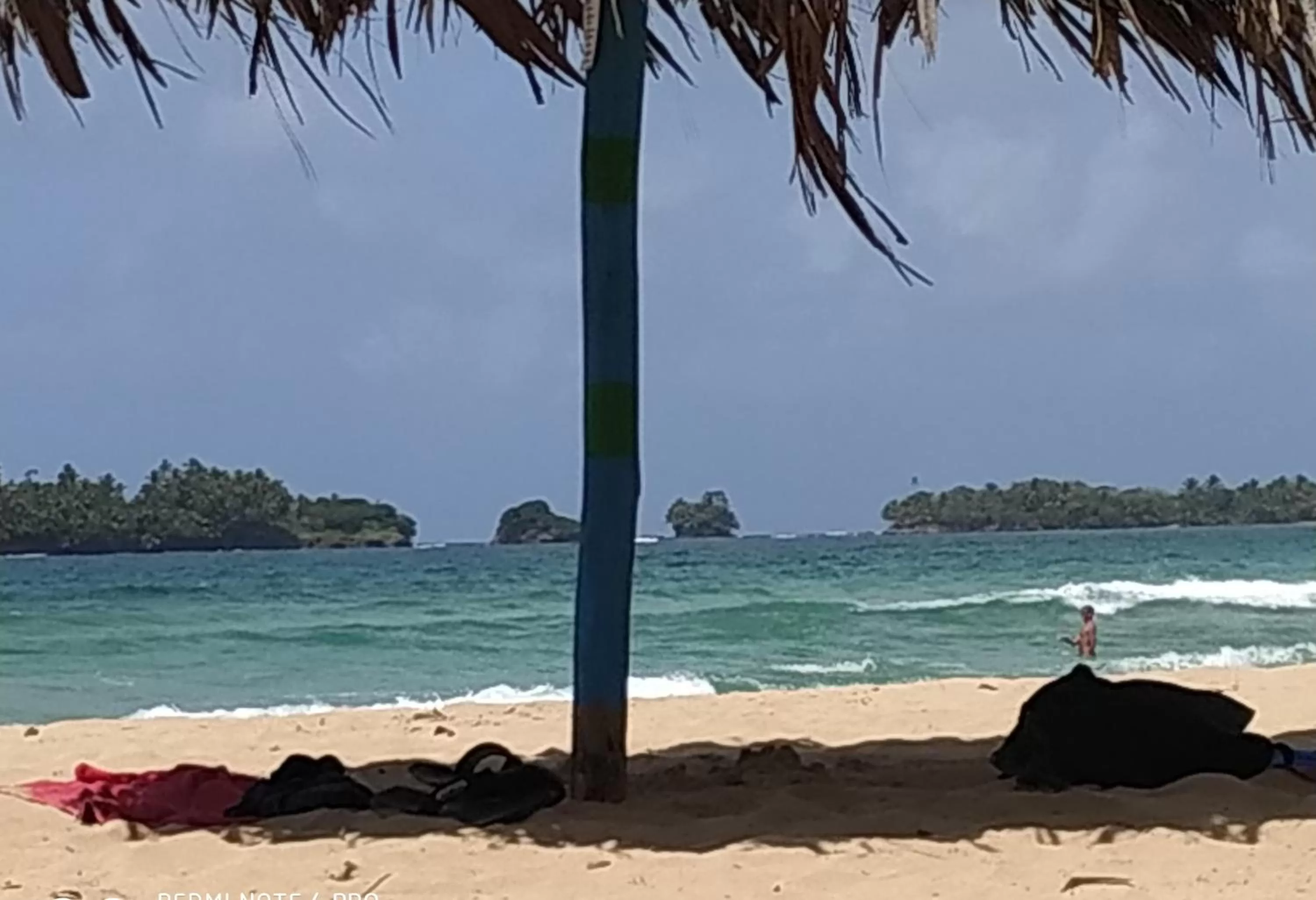 Beach in La Luciernaga Big Creek